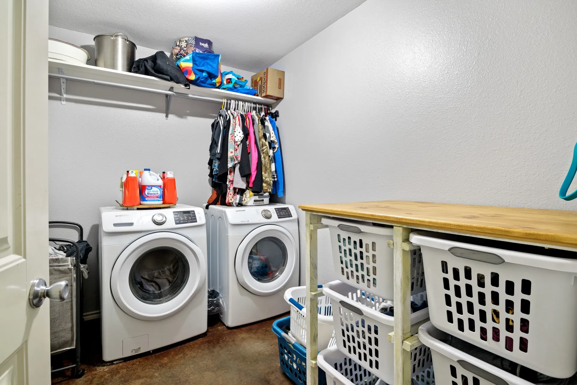 Single Family Residence For Sale in Franklin (TX) County , 726 King Cecil Court, Scroggins, Texas 75480, 4 Bedroom, 2 Bathroom, 2 Garage spaces, 1,728 Sqft, built in 2010, mls#21310400, Real Estate Agent in Scroggins, Homes For Sale in Franklin (TX) county, Homes For Sale in Scroggins, Realtor in Scroggins Texas, Real Estate Brokerage Independent Realty Texas, Luminita Cordes Realtor