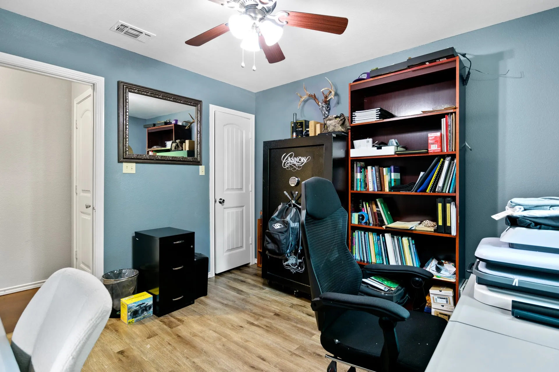 Single Family Residence For Sale in Franklin (TX) County , 726 King Cecil Court, Scroggins, Texas 75480, 4 Bedroom, 2 Bathroom, 2 Garage spaces, 1,728 Sqft, built in 2010, mls#21310400, Real Estate Agent in Scroggins, Homes For Sale in Franklin (TX) county, Homes For Sale in Scroggins, Realtor in Scroggins Texas, Real Estate Brokerage Independent Realty Texas, Luminita Cordes Realtor