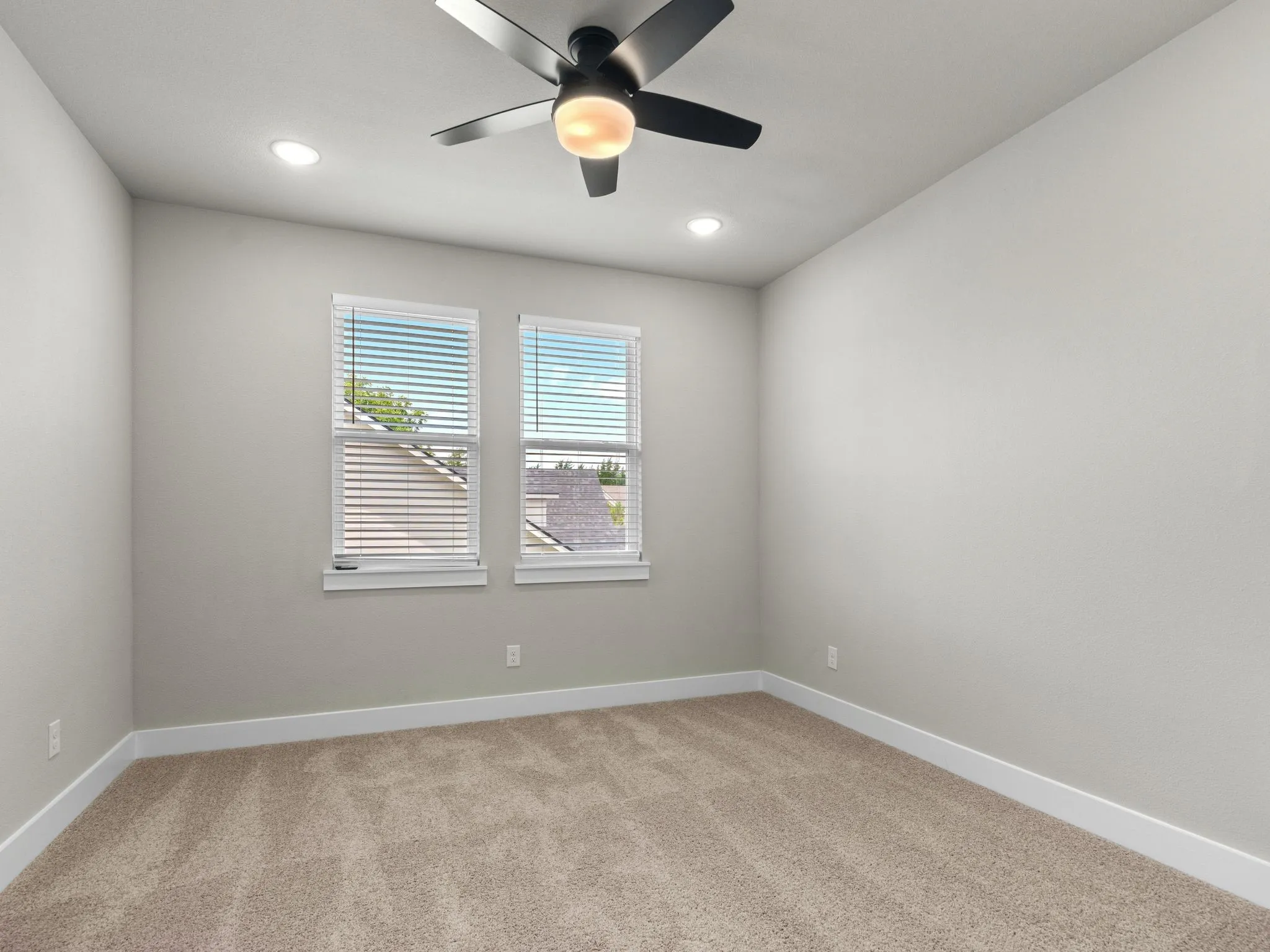 Single Family Residence For Sale in Grayson County , 4318 Peachtree Lane, Denison, Texas 75020, 4 Bedroom, 4 Bathroom, 3 Garage spaces, 3,985 Sqft, built in 2025, mls#21311760, Real Estate Agent in Denison, Homes For Sale in Grayson county, Homes For Sale in Denison, Realtor in Denison Texas, Real Estate Brokerage Independent Realty Texas, Luminita Cordes Realtor