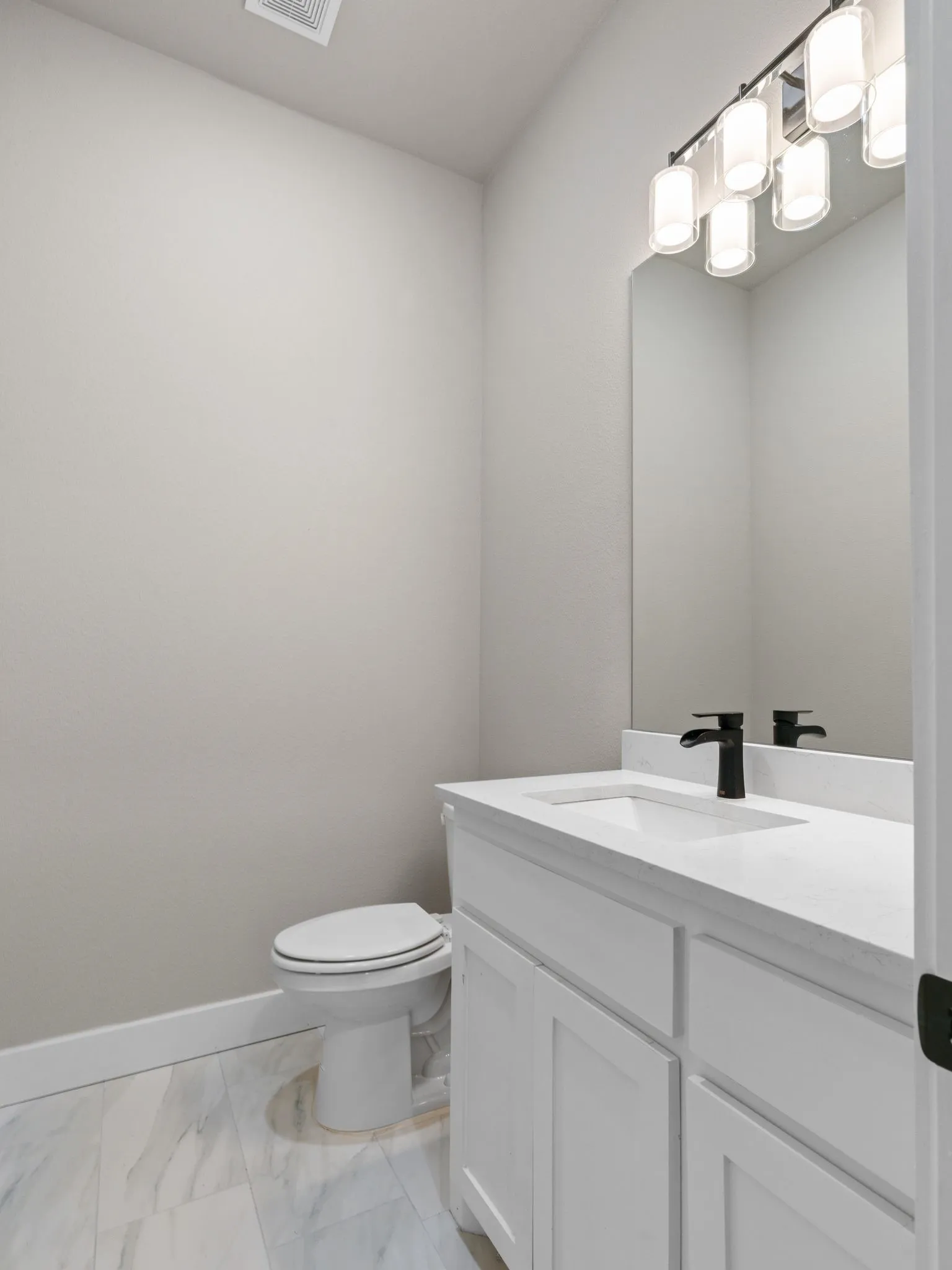 Single Family Residence For Sale in Grayson County , 4318 Peachtree Lane, Denison, Texas 75020, 4 Bedroom, 4 Bathroom, 3 Garage spaces, 3,985 Sqft, built in 2025, mls#21311760, Real Estate Agent in Denison, Homes For Sale in Grayson county, Homes For Sale in Denison, Realtor in Denison Texas, Real Estate Brokerage Independent Realty Texas, Luminita Cordes Realtor