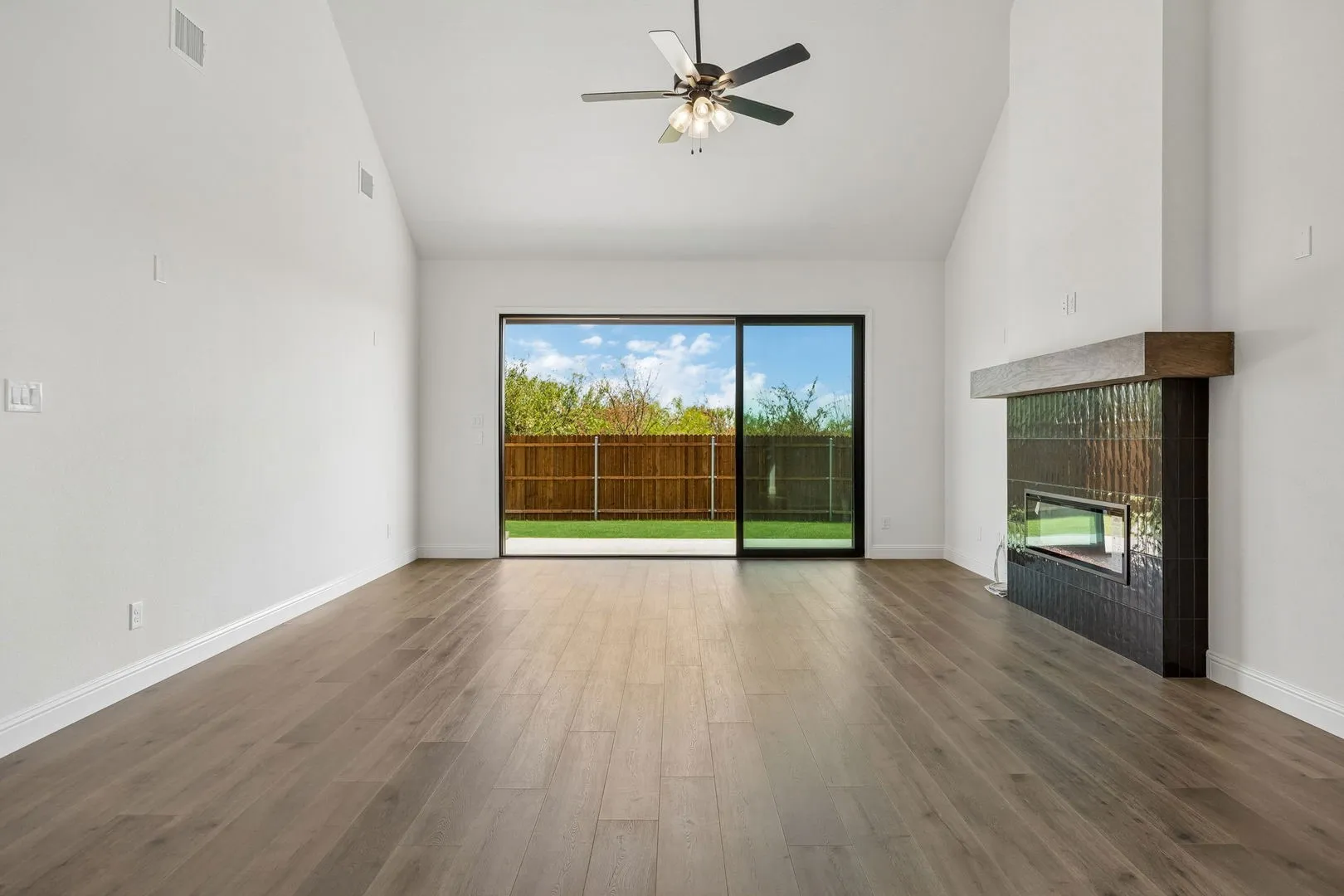 Single Family Residence For Sale in Denton County , 8609 Lavon Lane, Denton, Texas 76226, 4 Bedroom, 4 Bathroom, 2 Garage spaces, 3,499 Sqft, built in 2026, mls#21311959, Real Estate Agent in Denton, Homes For Sale in Denton county, Homes For Sale in Denton, Realtor in Denton Texas, Real Estate Brokerage Independent Realty Texas, Luminita Cordes Realtor