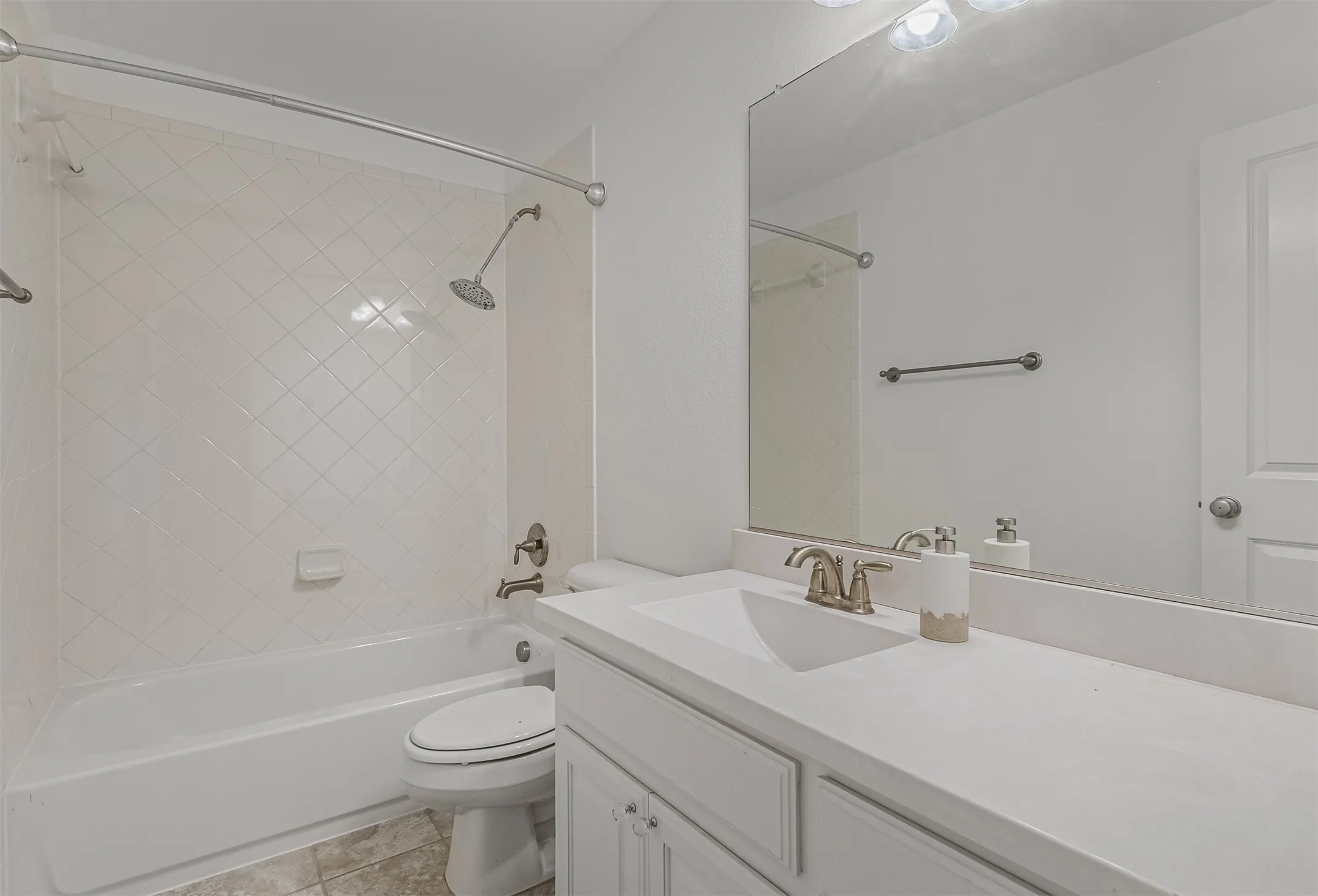 Guest bath on second floor