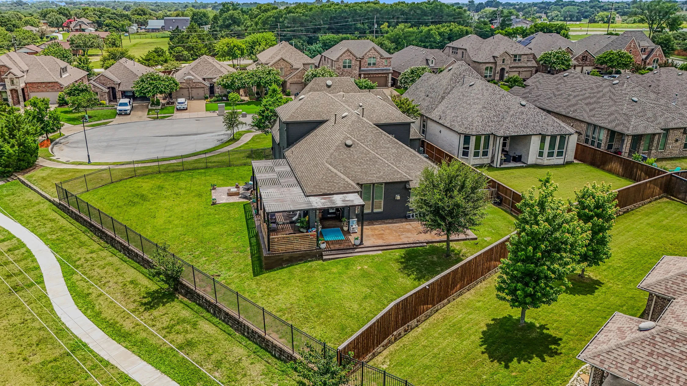 Prime corner lot on cul de sac