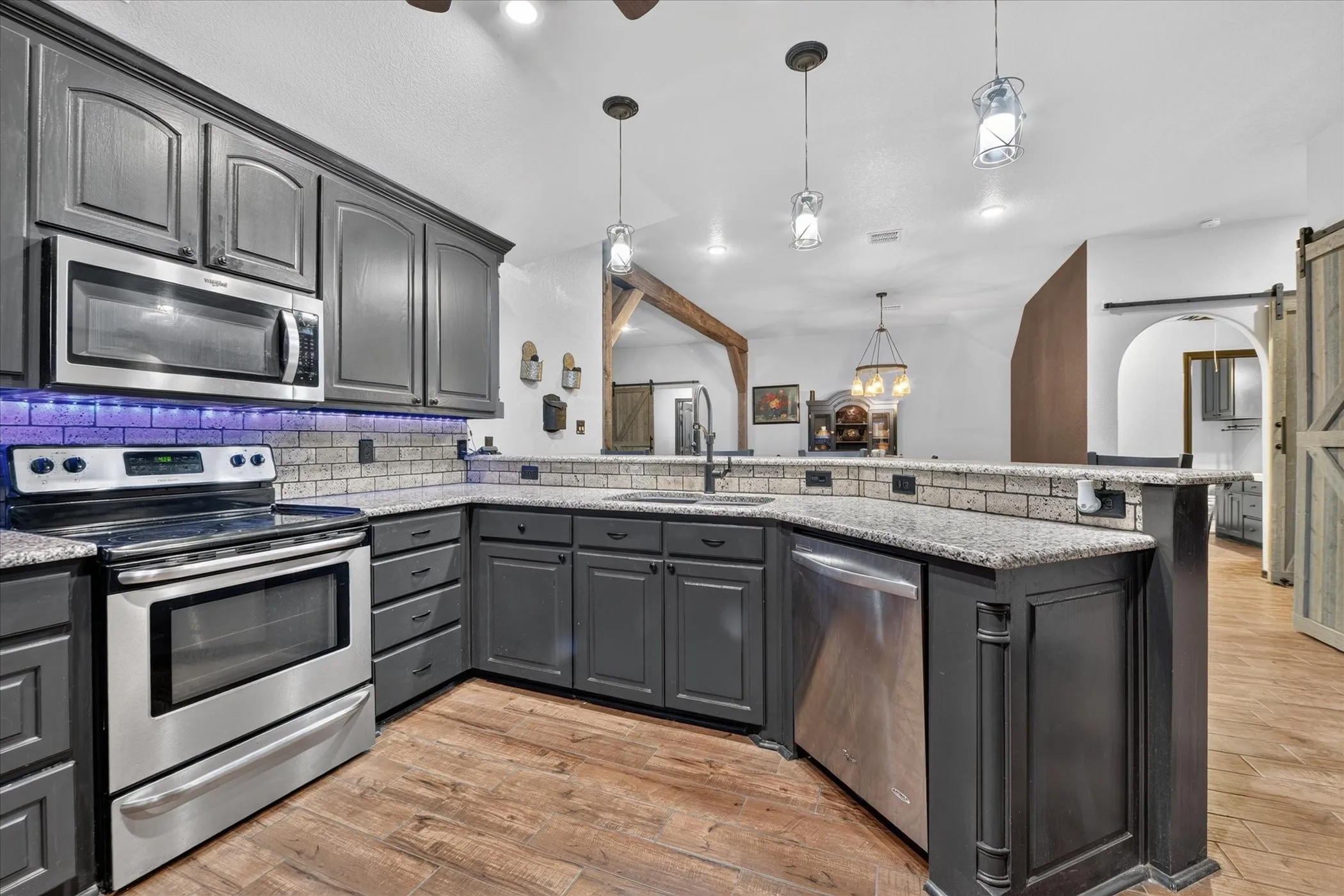 Single Family Residence For Sale in Wise County , 1017 County Road 3555, Paradise, Texas 76073, 4 Bedroom, 3 Bathroom, Garage spaces, 2,753 Sqft, built in 2006, mls#21311172, Real Estate Agent in Paradise, Homes For Sale in Wise county, Homes For Sale in Paradise, Realtor in Paradise Texas, Real Estate Brokerage Independent Realty Texas, Luminita Cordes Realtor