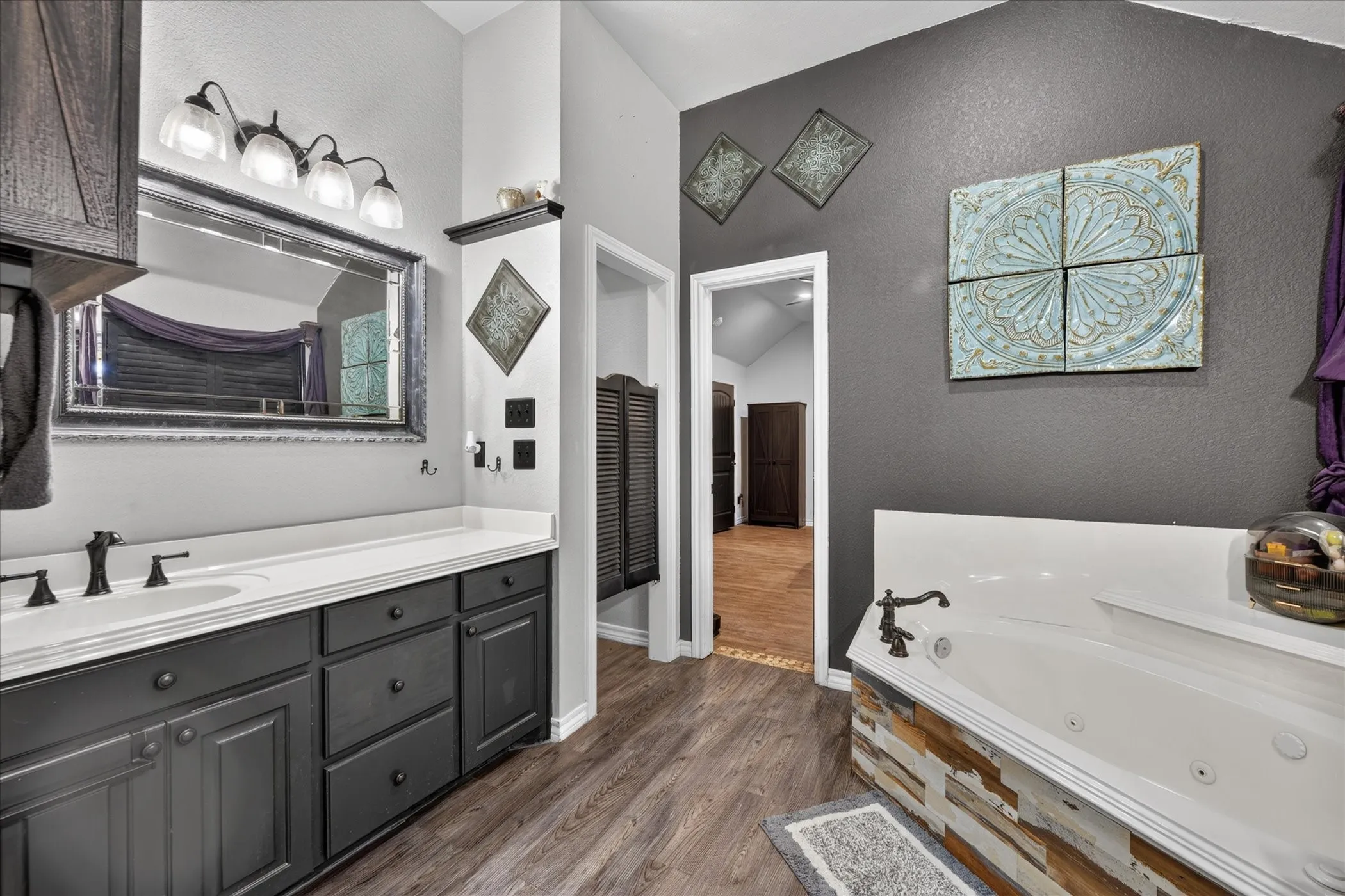 Single Family Residence For Sale in Wise County , 1017 County Road 3555, Paradise, Texas 76073, 4 Bedroom, 3 Bathroom, Garage spaces, 2,753 Sqft, built in 2006, mls#21311172, Real Estate Agent in Paradise, Homes For Sale in Wise county, Homes For Sale in Paradise, Realtor in Paradise Texas, Real Estate Brokerage Independent Realty Texas, Luminita Cordes Realtor