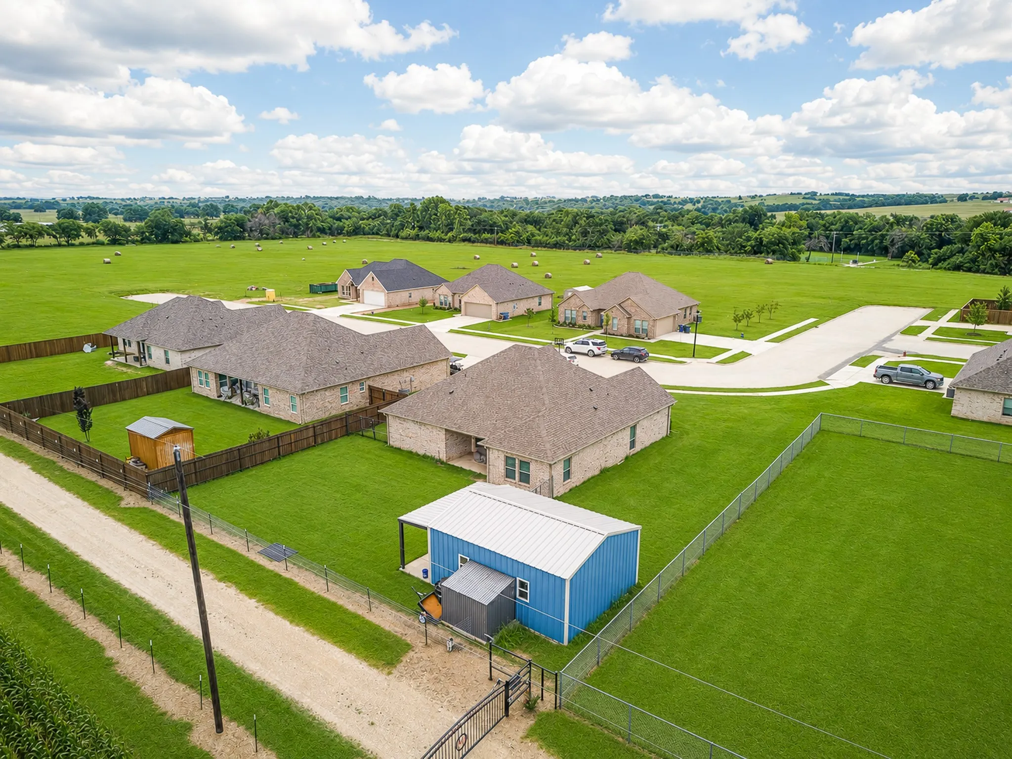 Single Family Residence For Sale in Cooke County , 505 N Neu Drive, Lindsay, Texas 76250, 4 Bedroom, 2 Bathroom, 2 Garage spaces, 1,958 Sqft, built in 2023, mls#21308343, Real Estate Agent in Lindsay, Homes For Sale in Cooke county, Homes For Sale in Lindsay, Realtor in Lindsay Texas, Real Estate Brokerage Independent Realty Texas, Luminita Cordes Realtor