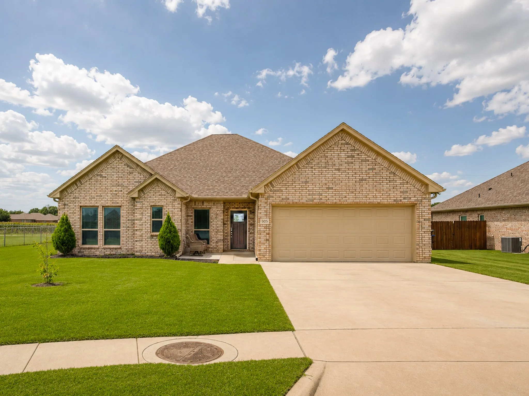 Single Family Residence For Sale in Cooke County , 505 N Neu Drive, Lindsay, Texas 76250, 4 Bedroom, 2 Bathroom, 2 Garage spaces, 1,958 Sqft, built in 2023, mls#21308343, Real Estate Agent in Lindsay, Homes For Sale in Cooke county, Homes For Sale in Lindsay, Realtor in Lindsay Texas, Real Estate Brokerage Independent Realty Texas, Luminita Cordes Realtor