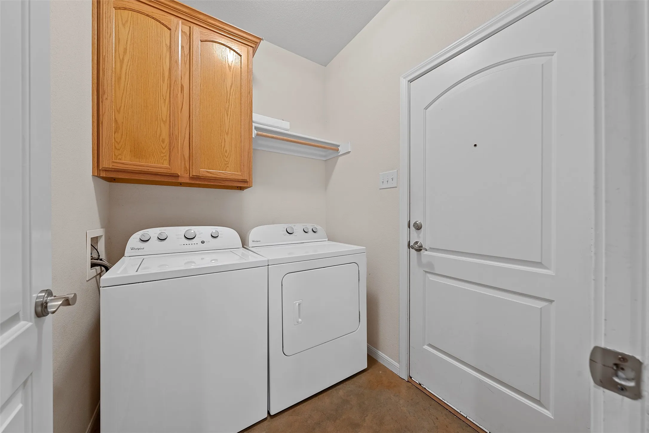 Condominium For Rent in Mc Lennan County , 2823 Savannah Court, Waco, Texas 76710, 3 Bedroom, 3 Bathroom, 2 Garage spaces, 2,024 Sqft, built in 2006, mls#21309315, Real Estate Agent in Waco, Homes For Rent in Mc Lennan county, Homes For Rent in Waco, Realtor in Waco Texas, Real Estate Brokerage Independent Realty Texas, Luminita Cordes Realtor