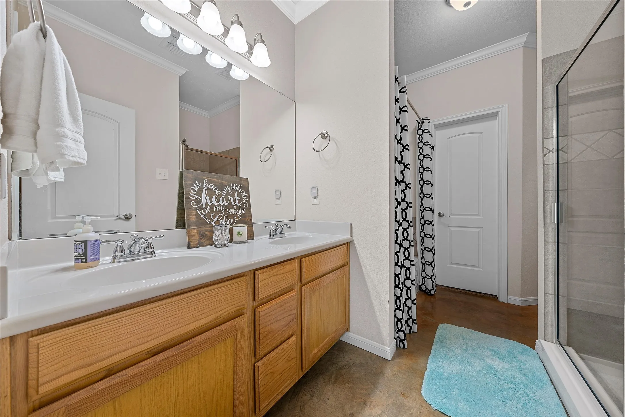 Condominium For Rent in Mc Lennan County , 2823 Savannah Court, Waco, Texas 76710, 3 Bedroom, 3 Bathroom, 2 Garage spaces, 2,024 Sqft, built in 2006, mls#21309315, Real Estate Agent in Waco, Homes For Rent in Mc Lennan county, Homes For Rent in Waco, Realtor in Waco Texas, Real Estate Brokerage Independent Realty Texas, Luminita Cordes Realtor
