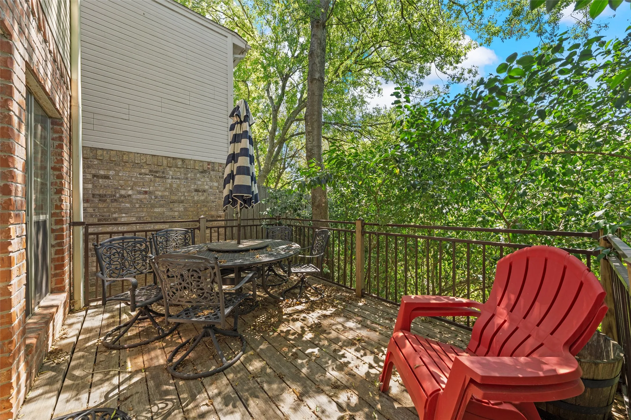 Condominium For Rent in Mc Lennan County , 2823 Savannah Court, Waco, Texas 76710, 3 Bedroom, 3 Bathroom, 2 Garage spaces, 2,024 Sqft, built in 2006, mls#21309315, Real Estate Agent in Waco, Homes For Rent in Mc Lennan county, Homes For Rent in Waco, Realtor in Waco Texas, Real Estate Brokerage Independent Realty Texas, Luminita Cordes Realtor