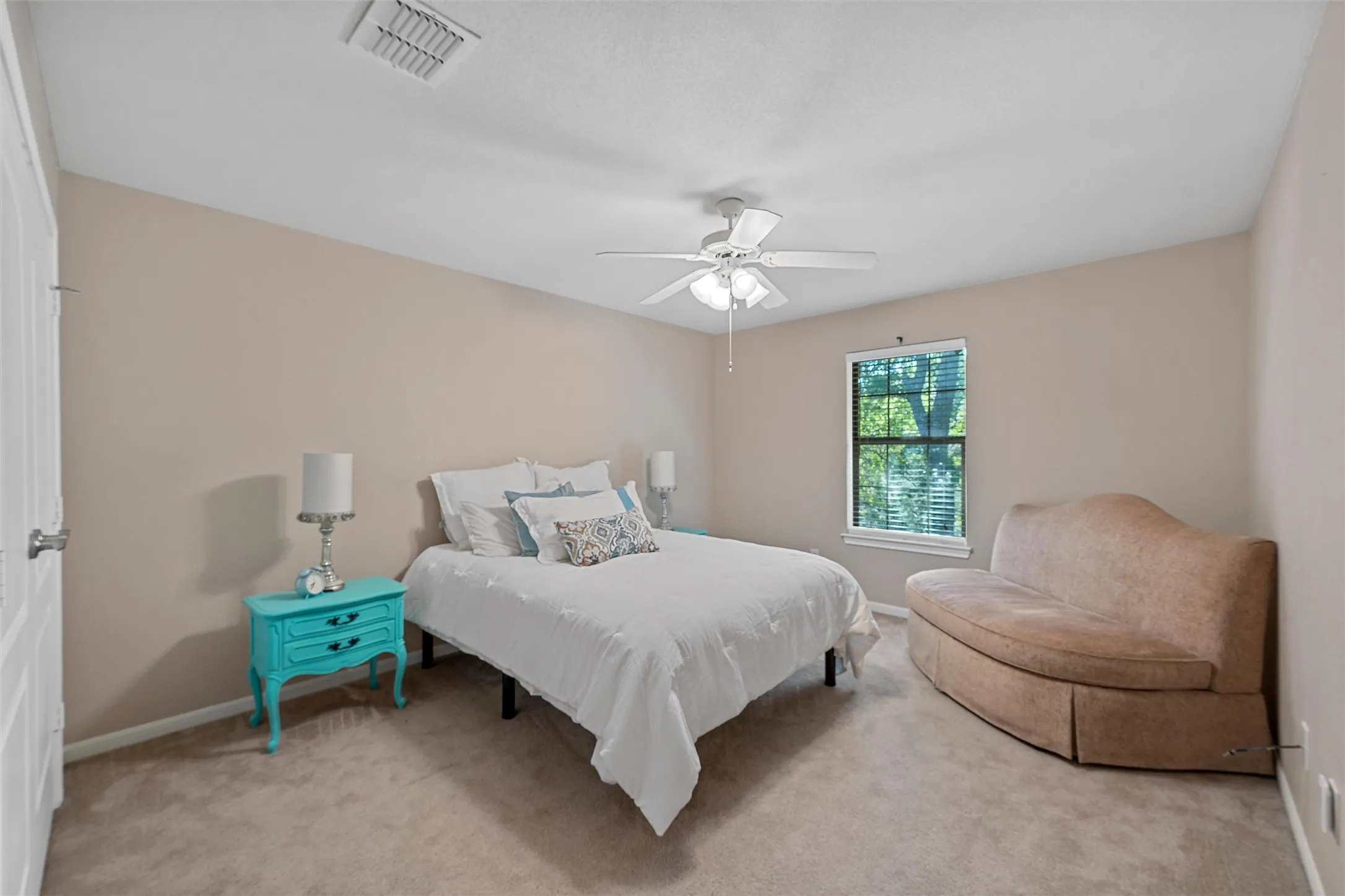 Condominium For Rent in Mc Lennan County , 2823 Savannah Court, Waco, Texas 76710, 3 Bedroom, 3 Bathroom, 2 Garage spaces, 2,024 Sqft, built in 2006, mls#21309315, Real Estate Agent in Waco, Homes For Rent in Mc Lennan county, Homes For Rent in Waco, Realtor in Waco Texas, Real Estate Brokerage Independent Realty Texas, Luminita Cordes Realtor