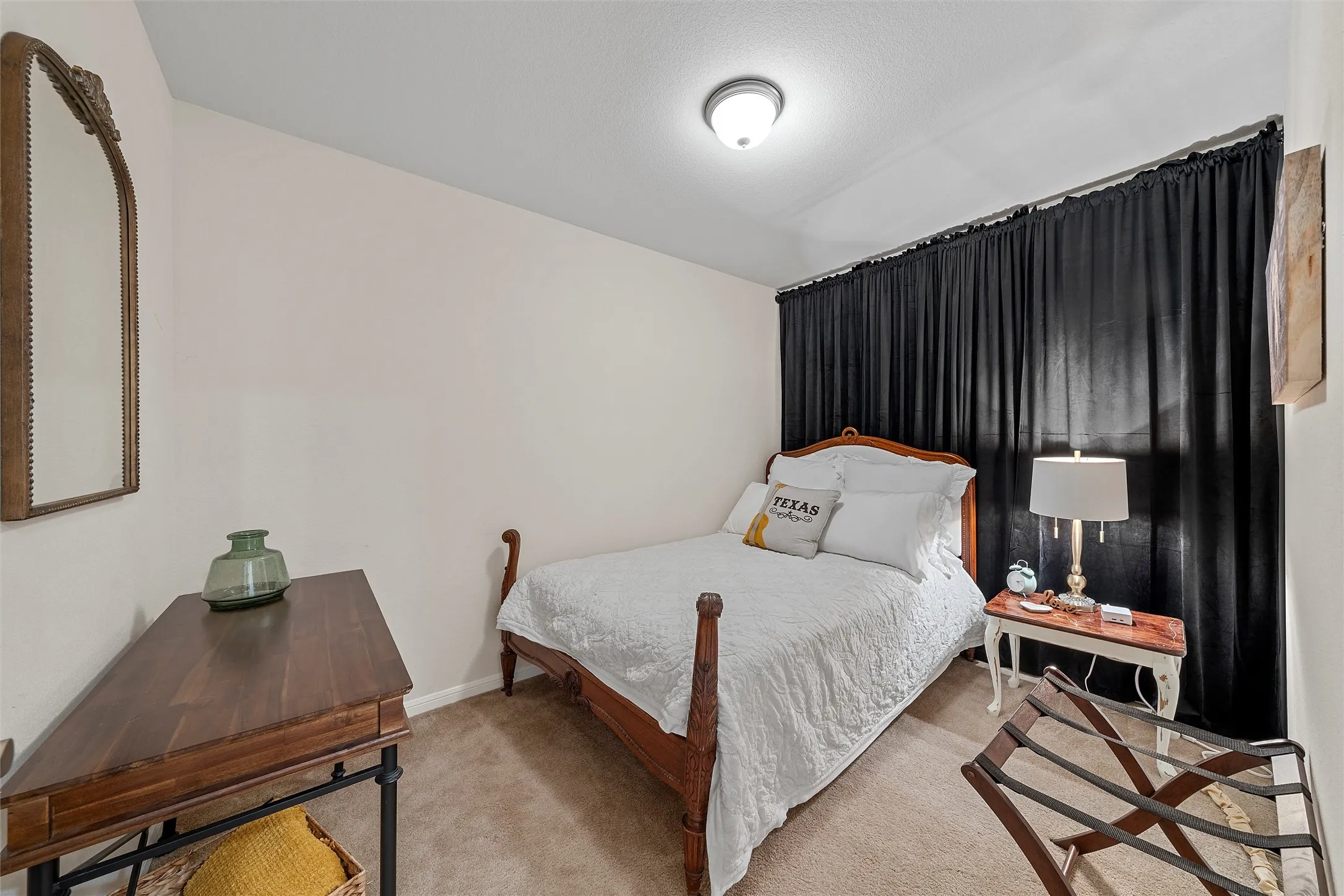 Condominium For Rent in Mc Lennan County , 2823 Savannah Court, Waco, Texas 76710, 3 Bedroom, 3 Bathroom, 2 Garage spaces, 2,024 Sqft, built in 2006, mls#21309315, Real Estate Agent in Waco, Homes For Rent in Mc Lennan county, Homes For Rent in Waco, Realtor in Waco Texas, Real Estate Brokerage Independent Realty Texas, Luminita Cordes Realtor