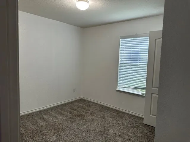 Single Family Residence For Sale in Denton County , 2757 Tobias Lane, Aubrey, Texas 76227, 3 Bedroom, 2 Bathroom, 2 Garage spaces, 1,545 Sqft, built in 2019, mls#21310694, Real Estate Agent in Aubrey, Homes For Sale in Denton county, Homes For Sale in Aubrey, Realtor in Aubrey Texas, Real Estate Brokerage Independent Realty Texas, Luminita Cordes Realtor