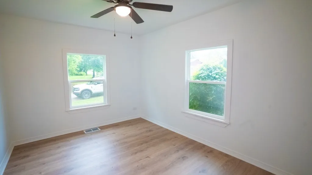Duplex For Sale in Anderson County , 401 W Carolina Street, Palestine, Texas 75803, 3 Bedroom, 2 Bathroom, Garage spaces, 0 Sqft, built in 1951, mls#21311980, Real Estate Agent in Palestine, Homes For Sale in Anderson county, Homes For Sale in Palestine, Realtor in Palestine Texas, Real Estate Brokerage Independent Realty Texas, Luminita Cordes Realtor
