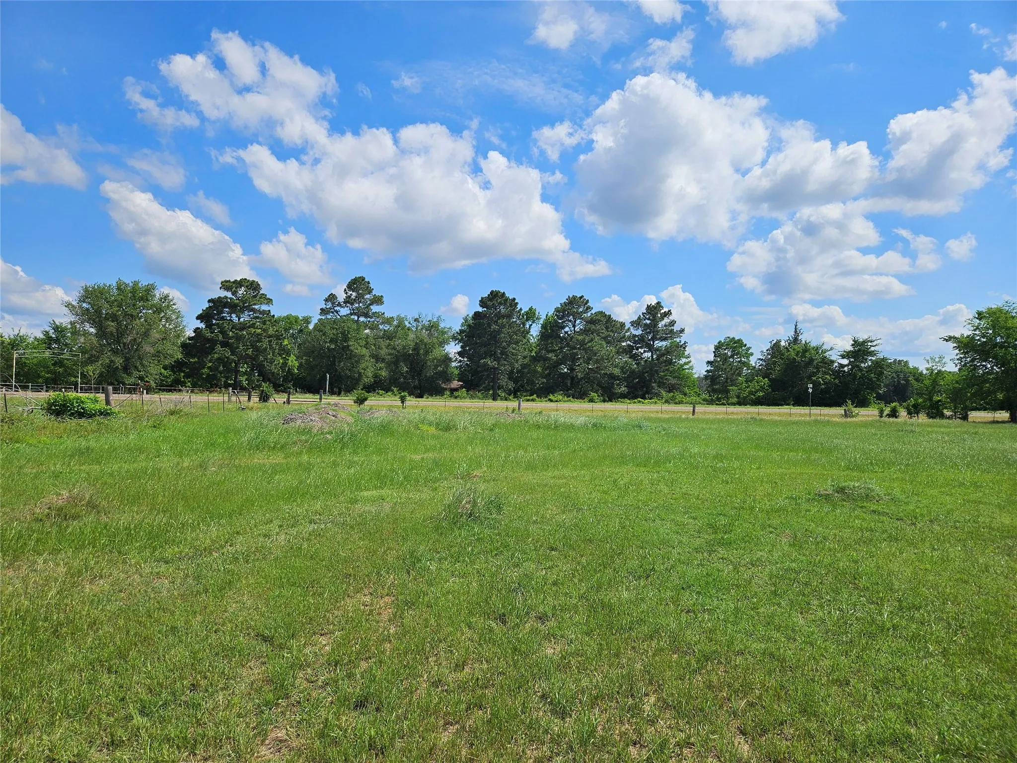 Unimproved Land For Sale in Van Zandt County , 10224 Fm 1861, Eustace, Texas 75124, 0, 0, Garage spaces, 0 Sqft, built in 0, Price $280,000, mls#21312051, Real Estate Agent in Eustace, Homes For Sale in Van Zandt county, Homes For Sale in Eustace, Realtor in Eustace Texas, Real Estate Brokerage Independent Realty Texas, Luminita Cordes Realtor