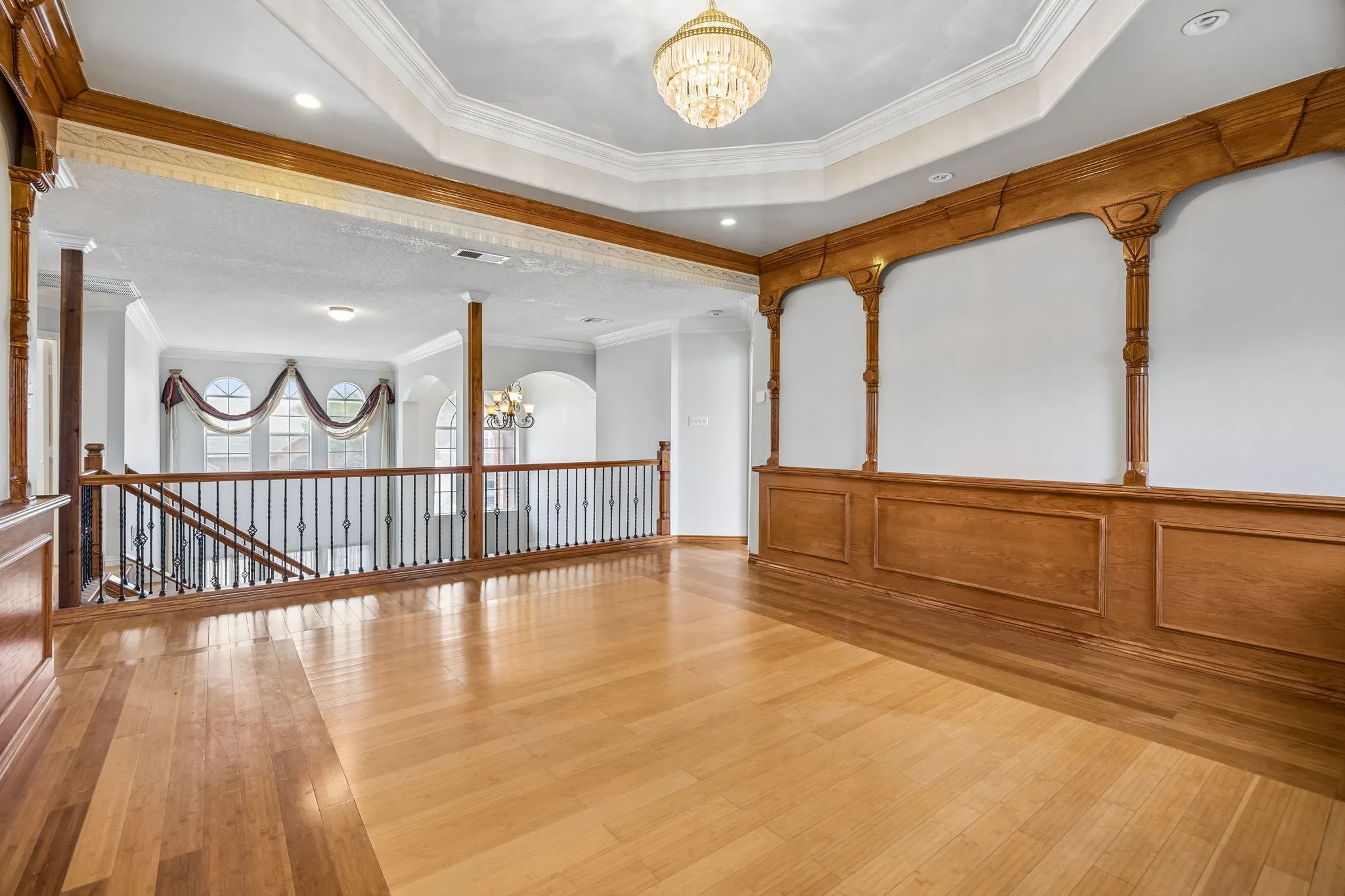 Single Family Residence For Sale in Tarrant County , 4512 Stone Mountain Drive, Fort Worth, Texas 76123, 5 Bedroom, 3 Bathroom, 2 Garage spaces, 3,145 Sqft, built in 2000, mls#21310607, Real Estate Agent in Fort Worth, Homes For Sale in Tarrant county, Homes For Sale in Fort Worth, Realtor in Fort Worth Texas, Real Estate Brokerage Independent Realty Texas, Luminita Cordes Realtor