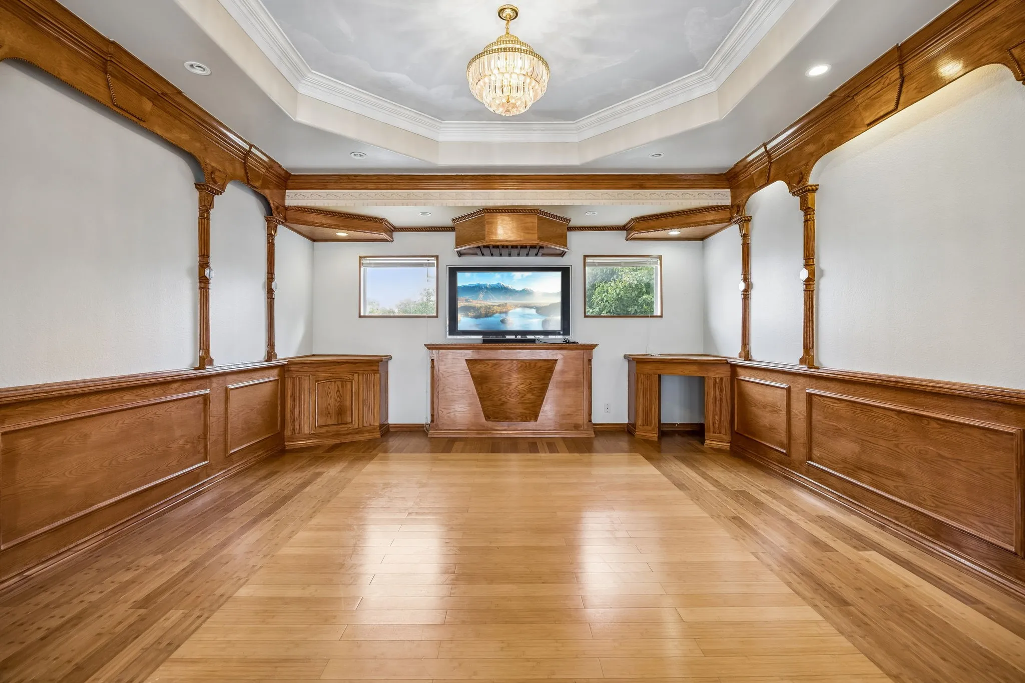 Single Family Residence For Sale in Tarrant County , 4512 Stone Mountain Drive, Fort Worth, Texas 76123, 5 Bedroom, 3 Bathroom, 2 Garage spaces, 3,145 Sqft, built in 2000, mls#21310607, Real Estate Agent in Fort Worth, Homes For Sale in Tarrant county, Homes For Sale in Fort Worth, Realtor in Fort Worth Texas, Real Estate Brokerage Independent Realty Texas, Luminita Cordes Realtor