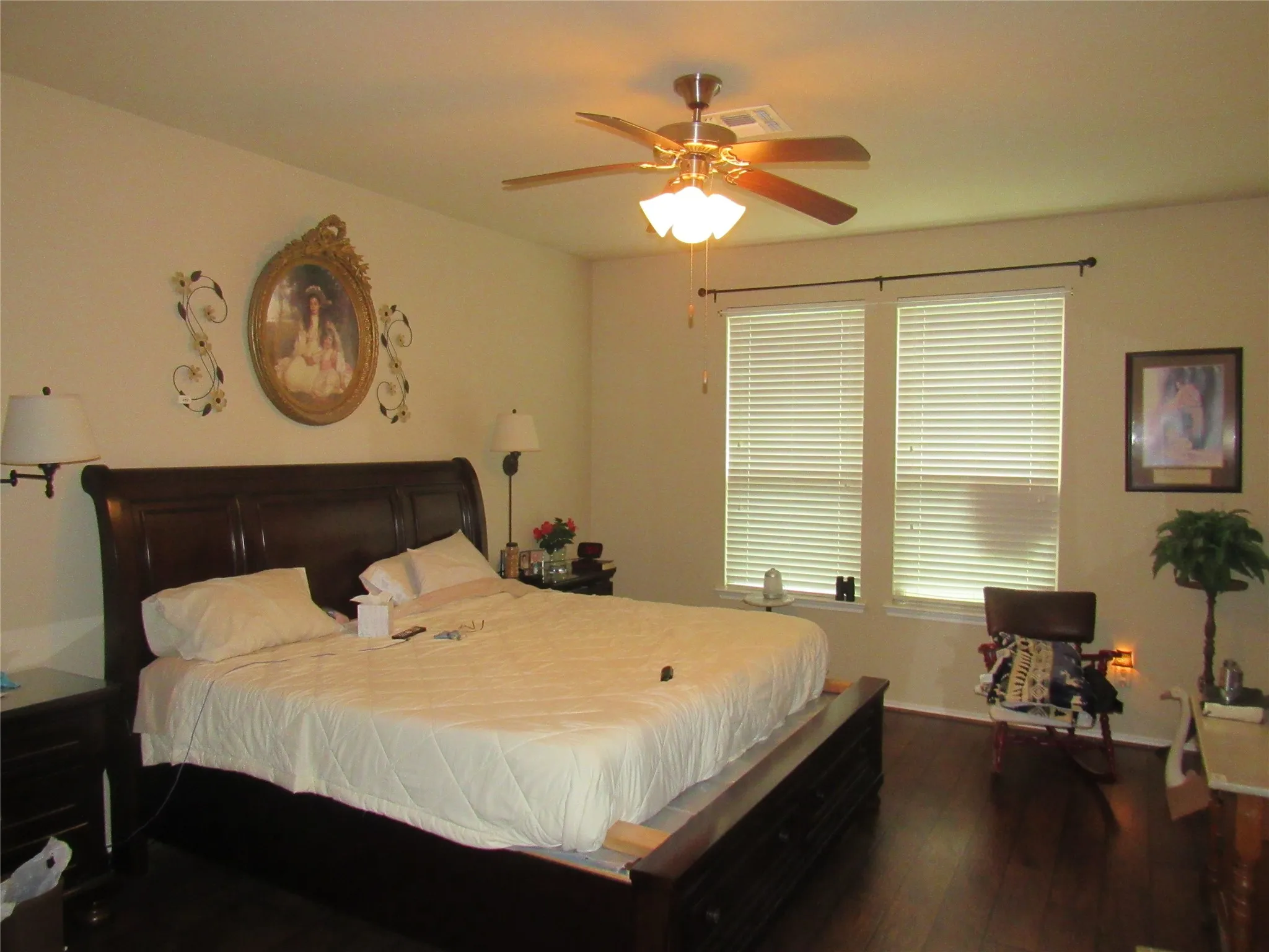 Single Family Residence For Sale in Grayson County , 1513 San Carlos Drive, Van Alstyne, Texas 75495, 4 Bedrooms, 3 Bathrooms, 2 Garage spaces, 2,490 Sqft, built in 2013, Price $415,000, mls#21311360, Real Estate Agent in Van Alstyne, Homes For Sale in Grayson county, Homes For Sale in Van Alstyne, Realtor in Van Alstyne Texas, Real Estate Brokerage Independent Realty Texas, Luminita Cordes Realtor