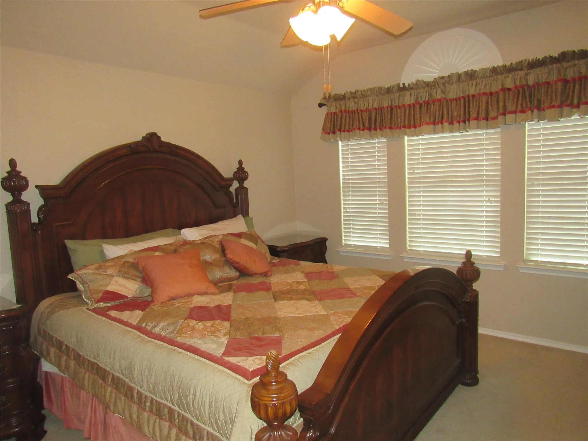 Single Family Residence For Sale in Grayson County , 1513 San Carlos Drive, Van Alstyne, Texas 75495, 4 Bedrooms, 3 Bathrooms, 2 Garage spaces, 2,490 Sqft, built in 2013, Price $415,000, mls#21311360, Real Estate Agent in Van Alstyne, Homes For Sale in Grayson county, Homes For Sale in Van Alstyne, Realtor in Van Alstyne Texas, Real Estate Brokerage Independent Realty Texas, Luminita Cordes Realtor