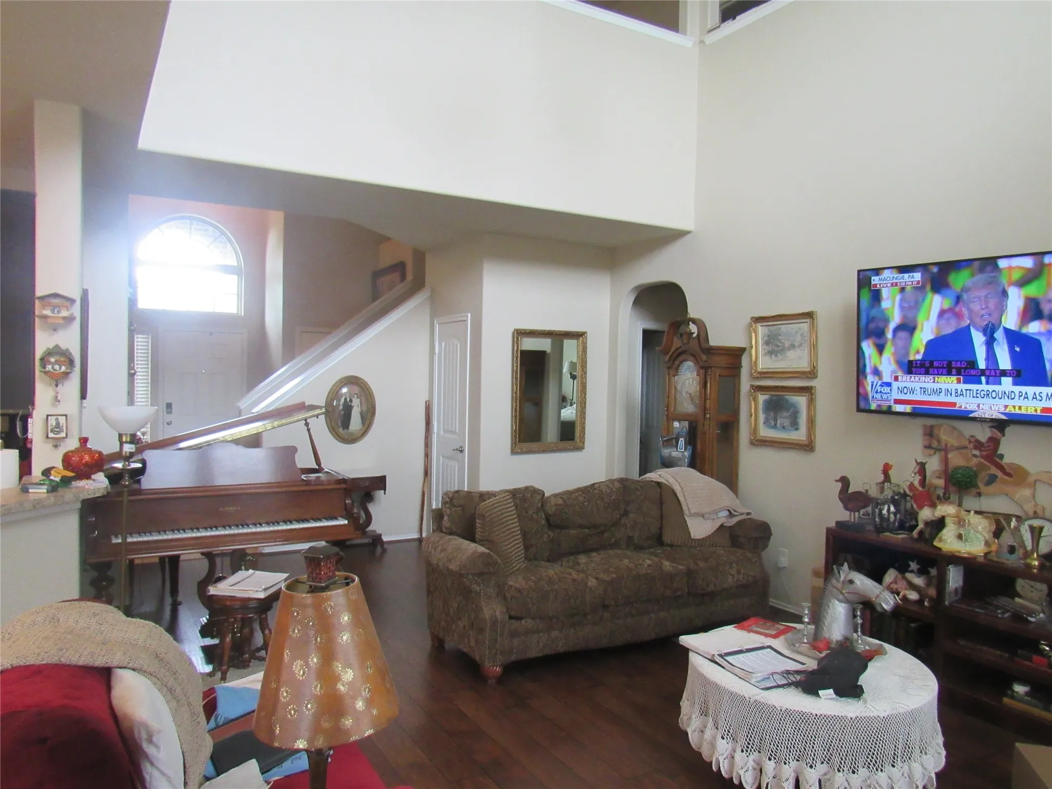 Single Family Residence For Sale in Grayson County , 1513 San Carlos Drive, Van Alstyne, Texas 75495, 4 Bedrooms, 3 Bathrooms, 2 Garage spaces, 2,490 Sqft, built in 2013, Price $415,000, mls#21311360, Real Estate Agent in Van Alstyne, Homes For Sale in Grayson county, Homes For Sale in Van Alstyne, Realtor in Van Alstyne Texas, Real Estate Brokerage Independent Realty Texas, Luminita Cordes Realtor