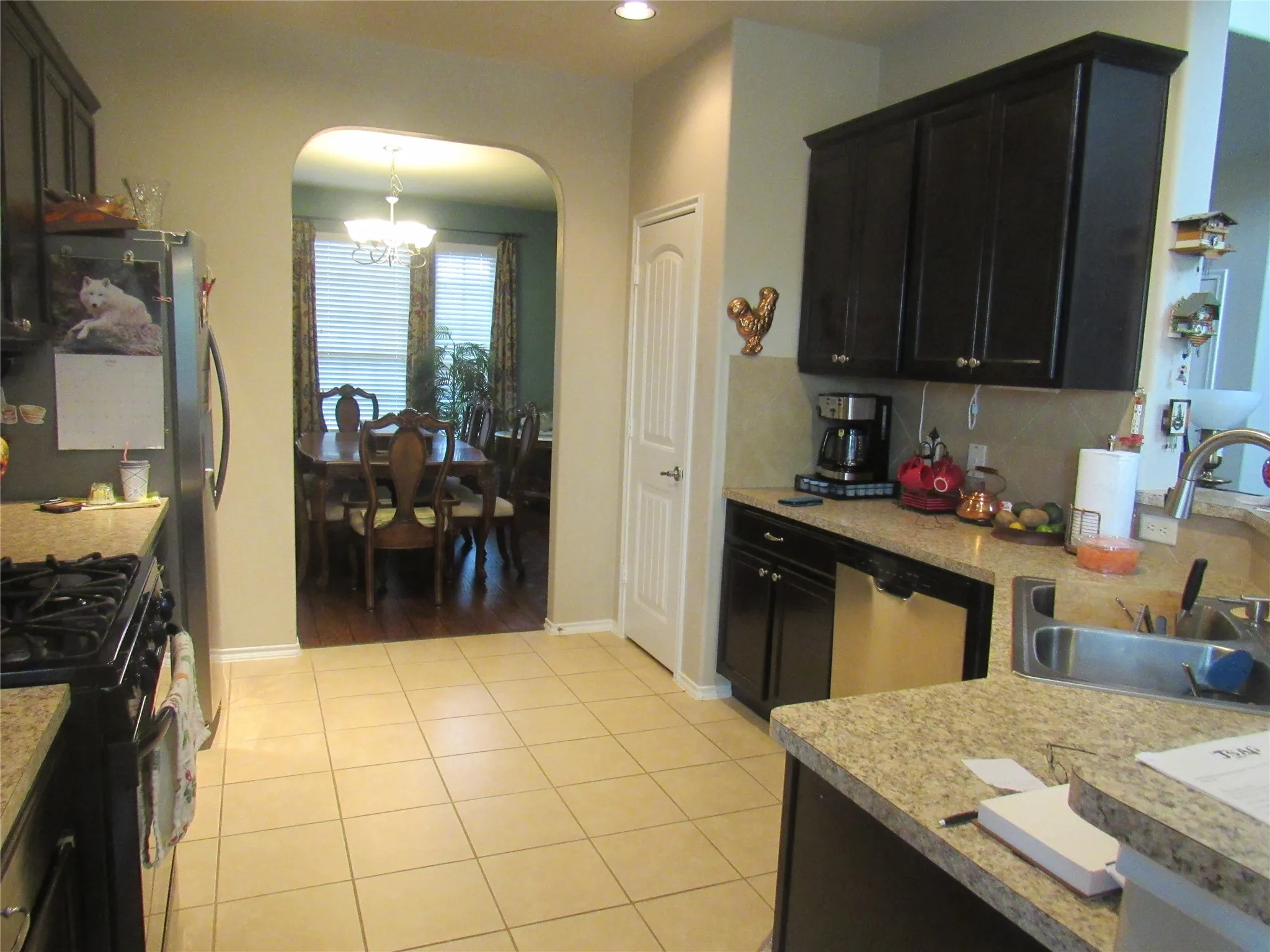 Single Family Residence For Sale in Grayson County , 1513 San Carlos Drive, Van Alstyne, Texas 75495, 4 Bedrooms, 3 Bathrooms, 2 Garage spaces, 2,490 Sqft, built in 2013, Price $415,000, mls#21311360, Real Estate Agent in Van Alstyne, Homes For Sale in Grayson county, Homes For Sale in Van Alstyne, Realtor in Van Alstyne Texas, Real Estate Brokerage Independent Realty Texas, Luminita Cordes Realtor
