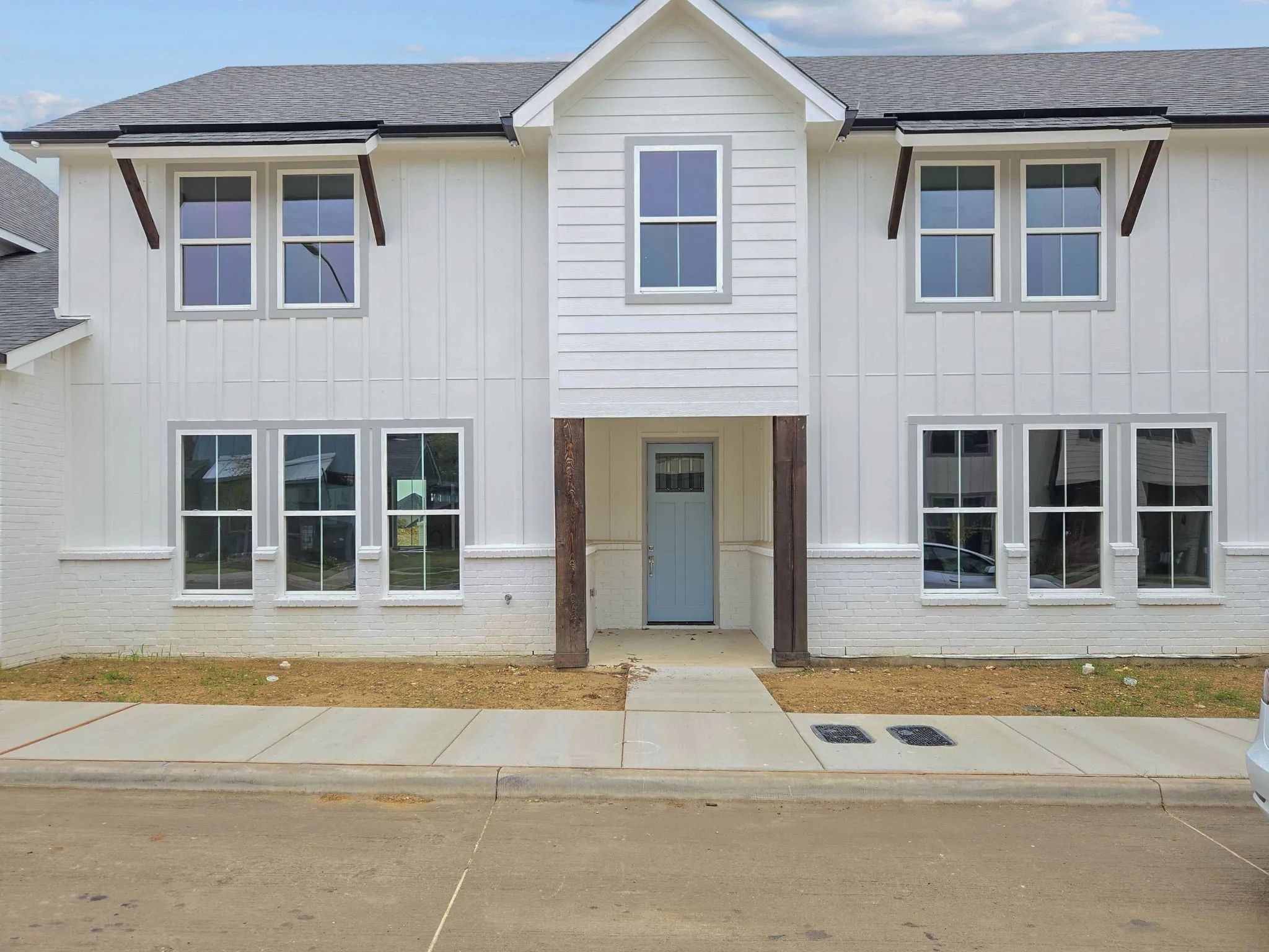 Townhouse For Sale in Tarrant County , 9700 Thorncrown Lane, Fort Worth, Texas 76179, 3 Bedrooms, 3 Bathrooms, 2 Garage spaces, 1,907 Sqft, built in 2026, Price $337,900, mls#21312101, Real Estate Agent in Fort Worth, Homes For Sale in Tarrant county, Homes For Sale in Fort Worth, Realtor in Fort Worth Texas, Real Estate Brokerage Independent Realty Texas, Luminita Cordes Realtor