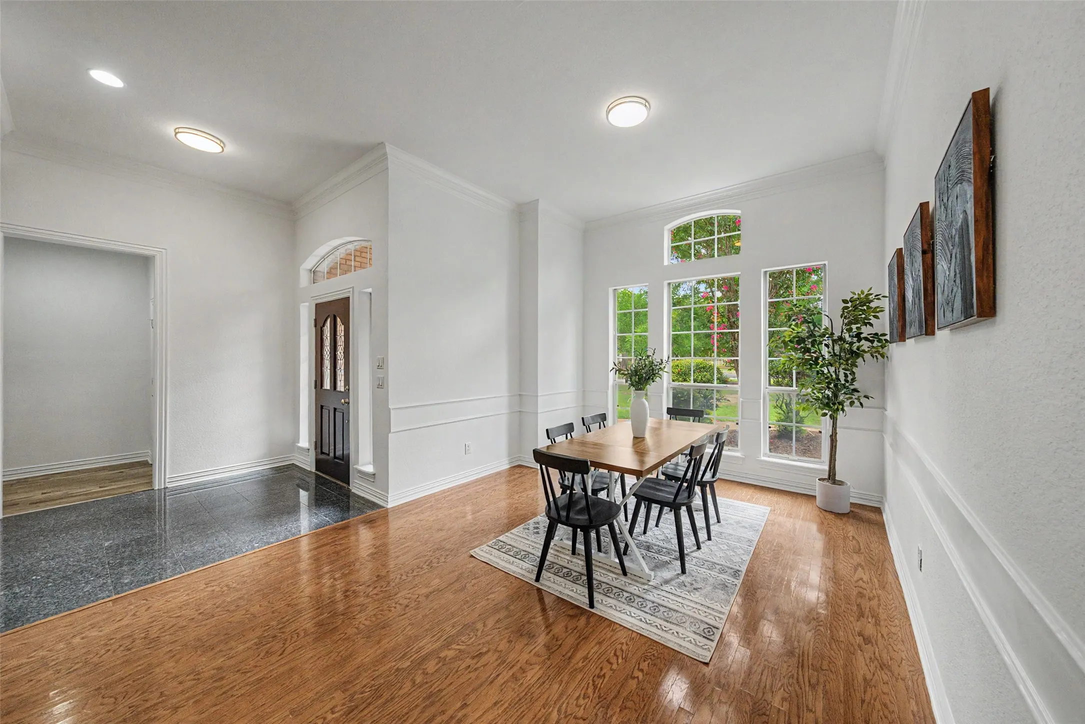 Single Family Residence For Sale in Parker County , 1304 Greenview Drive, Aledo, Texas 76008, 4 Bedroom, 4 Bathroom, 3 Garage spaces, 3,205 Sqft, built in 1995, mls#21311209, Real Estate Agent in Aledo, Homes For Sale in Parker county, Homes For Sale in Aledo, Realtor in Aledo Texas, Real Estate Brokerage Independent Realty Texas, Luminita Cordes Realtor