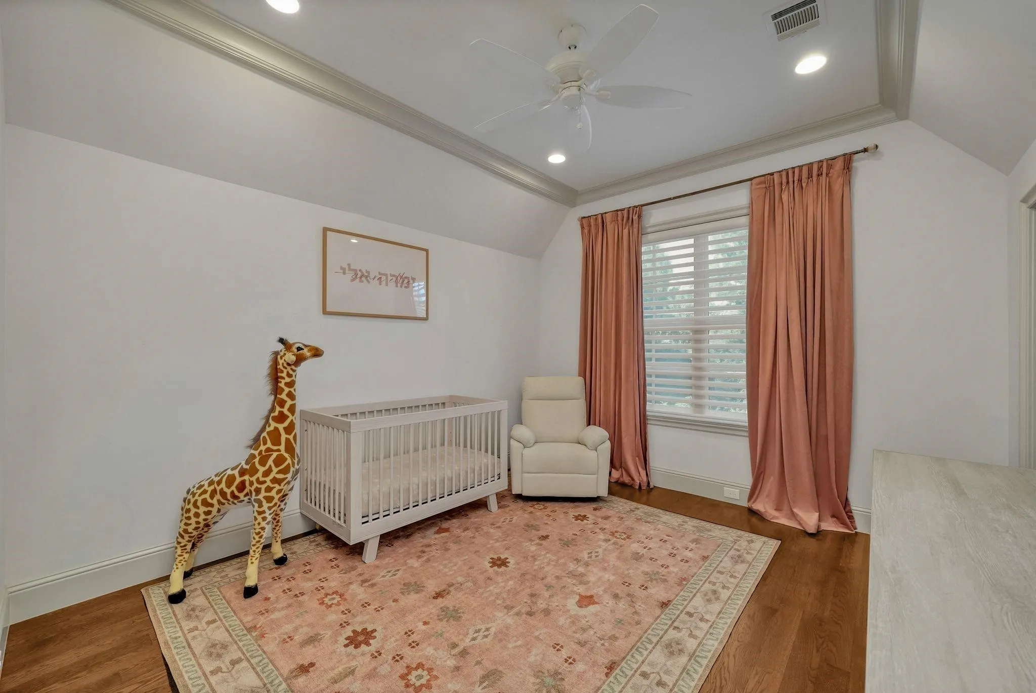 Single Family Residence For Rent in Dallas County , 12114 Prestonridge Road, Dallas, Texas 75230, 5 Bedroom, 7 Bathroom, 3 Garage spaces, 6,226 Sqft, built in 2017, mls#21307546, Real Estate Agent in Dallas, Homes For Rent in Dallas county, Homes For Rent in Dallas, Realtor in Dallas Texas, Real Estate Brokerage Independent Realty Texas, Luminita Cordes Realtor