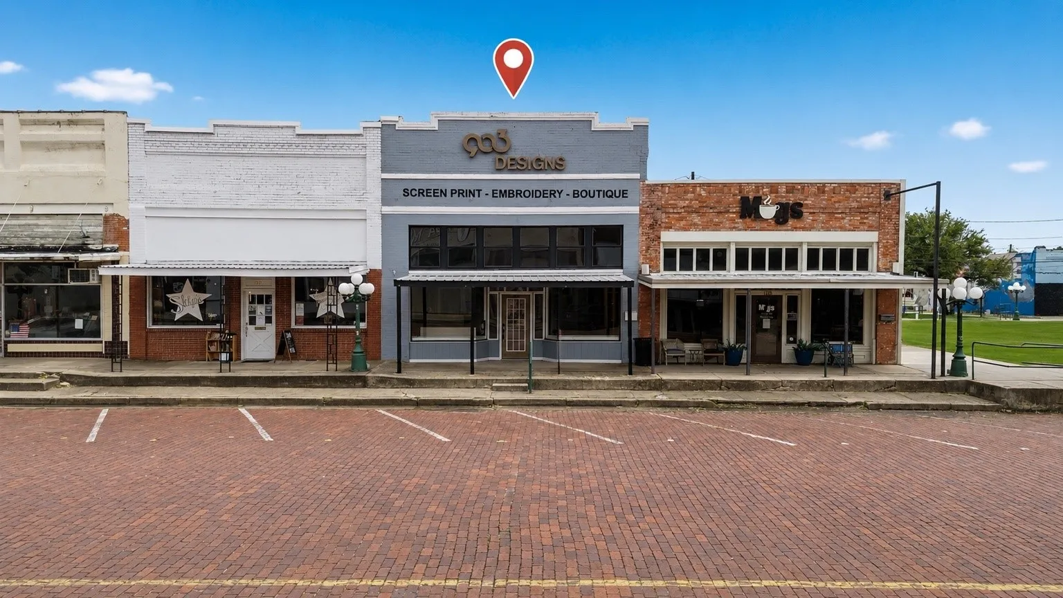 Retail For Sale in Hunt County , 1121 Main Street, Commerce, Texas 75428, 0, 0, Garage spaces, 2,120 Sqft, built in 1920, mls#21308665, Real Estate Agent in Commerce, Homes For Sale in Hunt county, Homes For Sale in Commerce, Realtor in Commerce Texas, Real Estate Brokerage Independent Realty Texas, Luminita Cordes Realtor