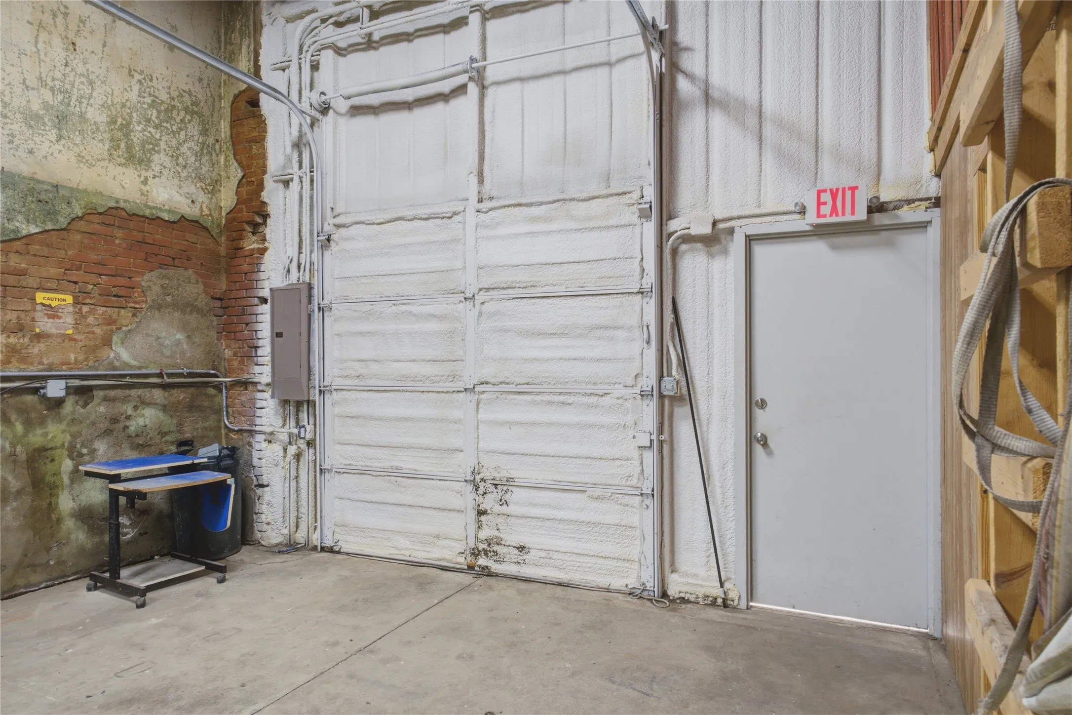 Retail For Sale in Hunt County , 1121 Main Street, Commerce, Texas 75428, 0, 0, Garage spaces, 2,120 Sqft, built in 1920, mls#21308665, Real Estate Agent in Commerce, Homes For Sale in Hunt county, Homes For Sale in Commerce, Realtor in Commerce Texas, Real Estate Brokerage Independent Realty Texas, Luminita Cordes Realtor