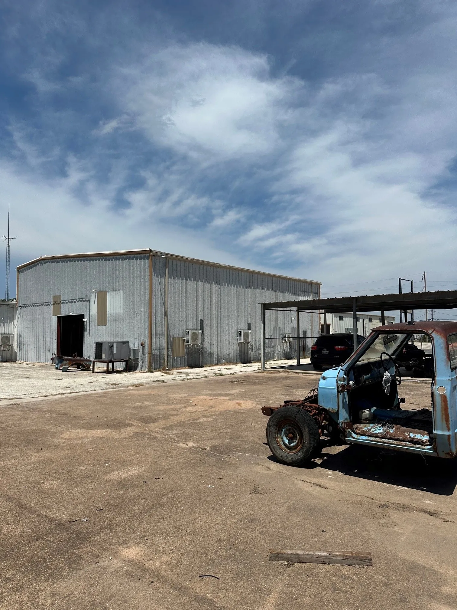 Retail For Sale in Taylor County , 1002 S treadaway, Abilene, Texas 79602, 0, 0, Garage spaces, 0 Sqft, built in 1981, Price $975,000, mls#21312149, Real Estate Agent in Abilene, Homes For Sale in Taylor county, Homes For Sale in Abilene, Realtor in Abilene Texas, Real Estate Brokerage Independent Realty Texas, Luminita Cordes Realtor