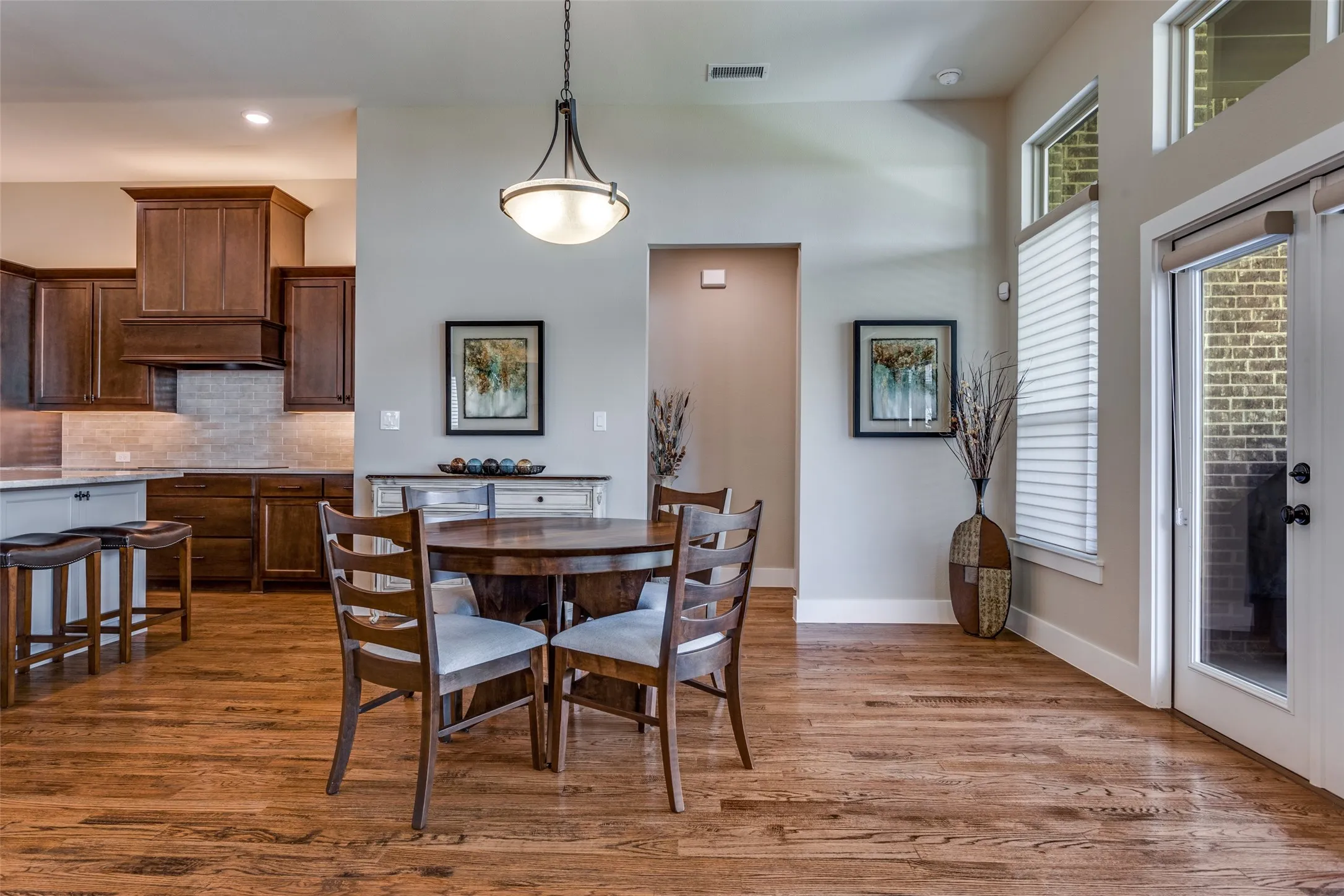 Single Family Residence For Sale in Collin County , 1008 Huffines Boulevard, Wylie, Texas 75098, 3 Bedroom, 3 Bathroom, 3 Garage spaces, 2,633 Sqft, built in 2025, mls#21308898, Real Estate Agent in Wylie, Homes For Sale in Collin county, Homes For Sale in Wylie, Realtor in Wylie Texas, Real Estate Brokerage Independent Realty Texas, Luminita Cordes Realtor