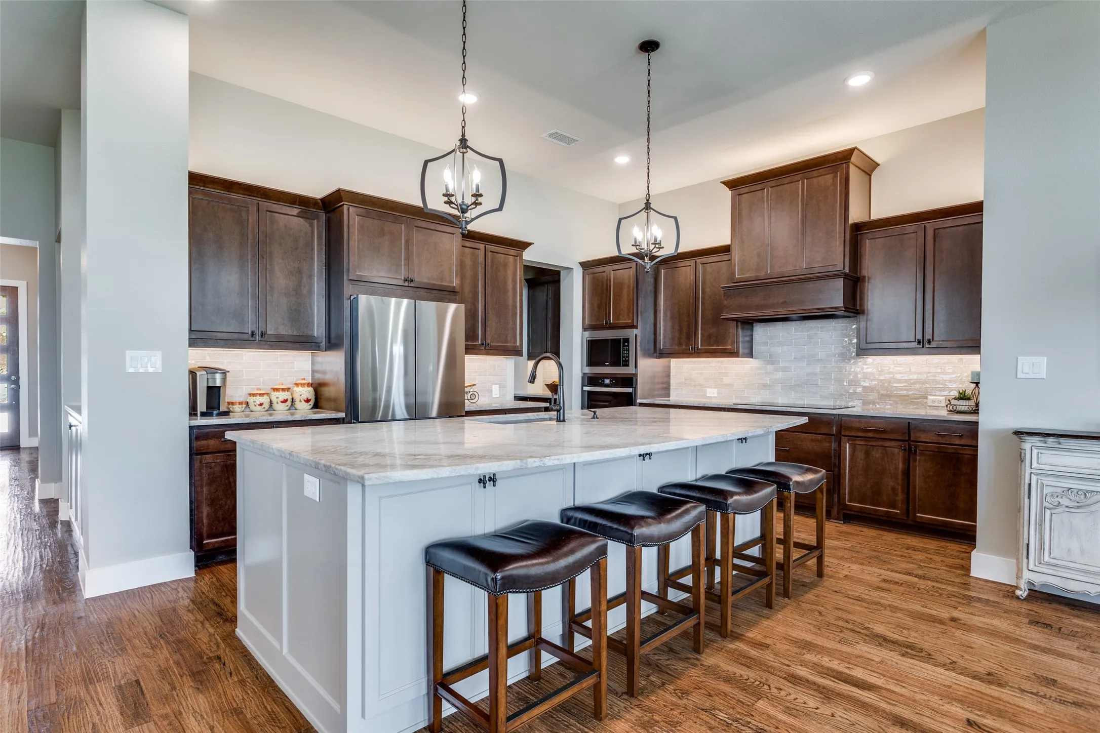 Single Family Residence For Sale in Collin County , 1008 Huffines Boulevard, Wylie, Texas 75098, 3 Bedroom, 3 Bathroom, 3 Garage spaces, 2,633 Sqft, built in 2025, mls#21308898, Real Estate Agent in Wylie, Homes For Sale in Collin county, Homes For Sale in Wylie, Realtor in Wylie Texas, Real Estate Brokerage Independent Realty Texas, Luminita Cordes Realtor