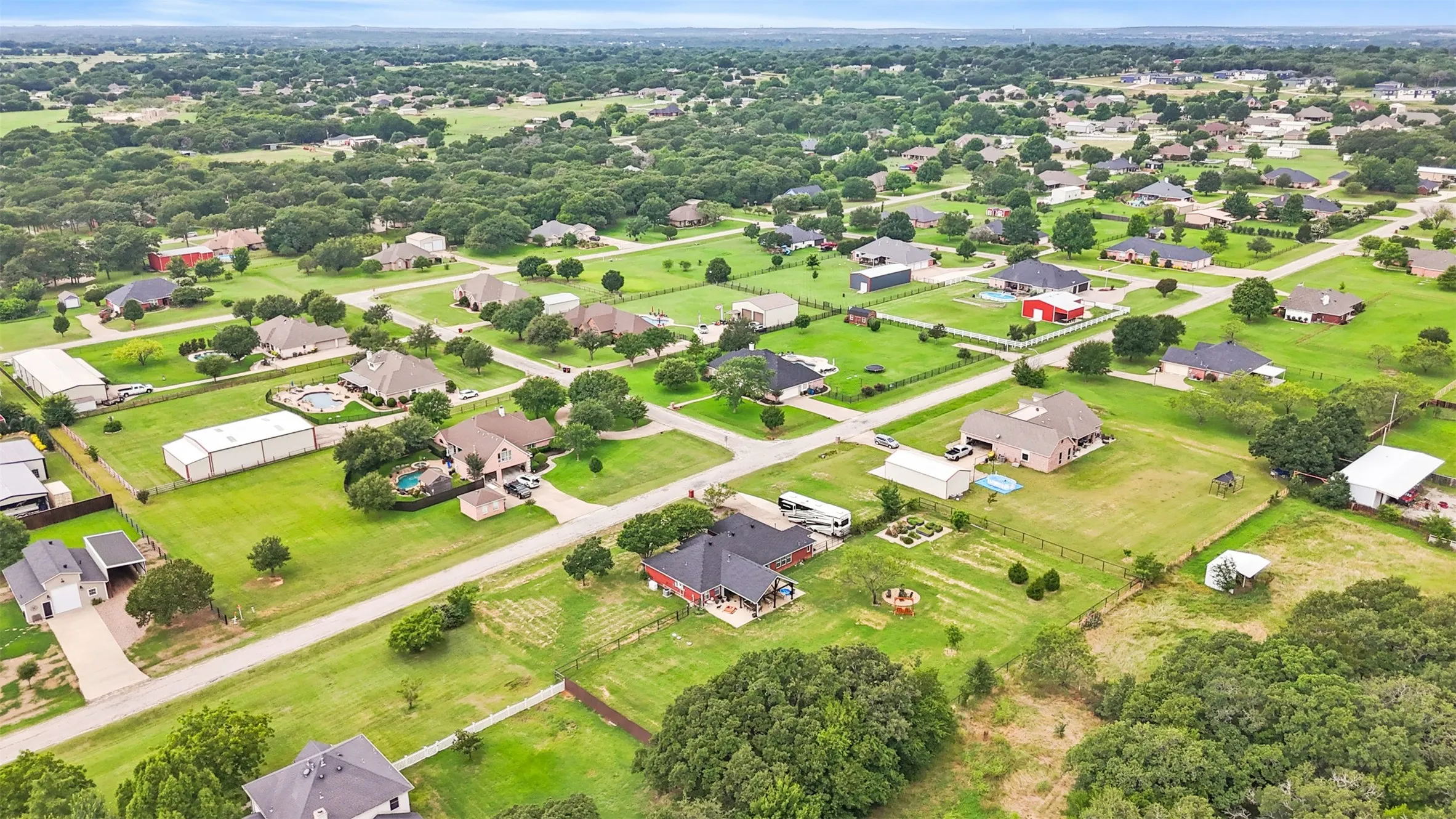 Single Family Residence For Sale in Johnson County , 3909 Timbercrest Drive E, Burleson, Texas 76028, 3 Bedroom, 2 Bathroom, 3 Garage spaces, 1,900 Sqft, built in 2000, mls#21298039, Real Estate Agent in Burleson, Homes For Sale in Johnson county, Homes For Sale in Burleson, Realtor in Burleson Texas, Real Estate Brokerage Independent Realty Texas, Luminita Cordes Realtor