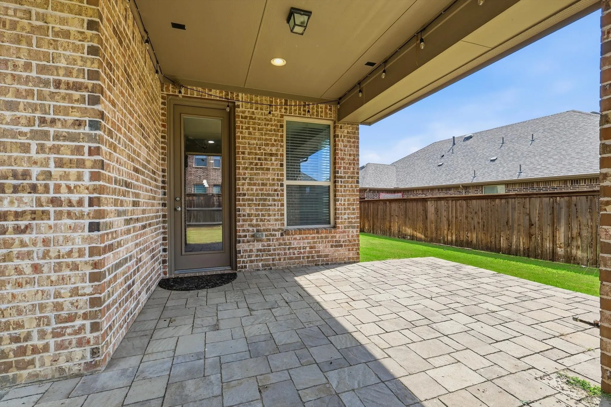 Single Family Residence For Sale in Denton County , 15513 Bryant Park Avenue, Prosper, Texas 75078, 4 Bedroom, 3 Bathroom, 3 Garage spaces, 2,930 Sqft, built in 2016, mls#21305011, Real Estate Agent in Prosper, Homes For Sale in Denton county, Homes For Sale in Prosper, Realtor in Prosper Texas, Real Estate Brokerage Independent Realty Texas, Luminita Cordes Realtor