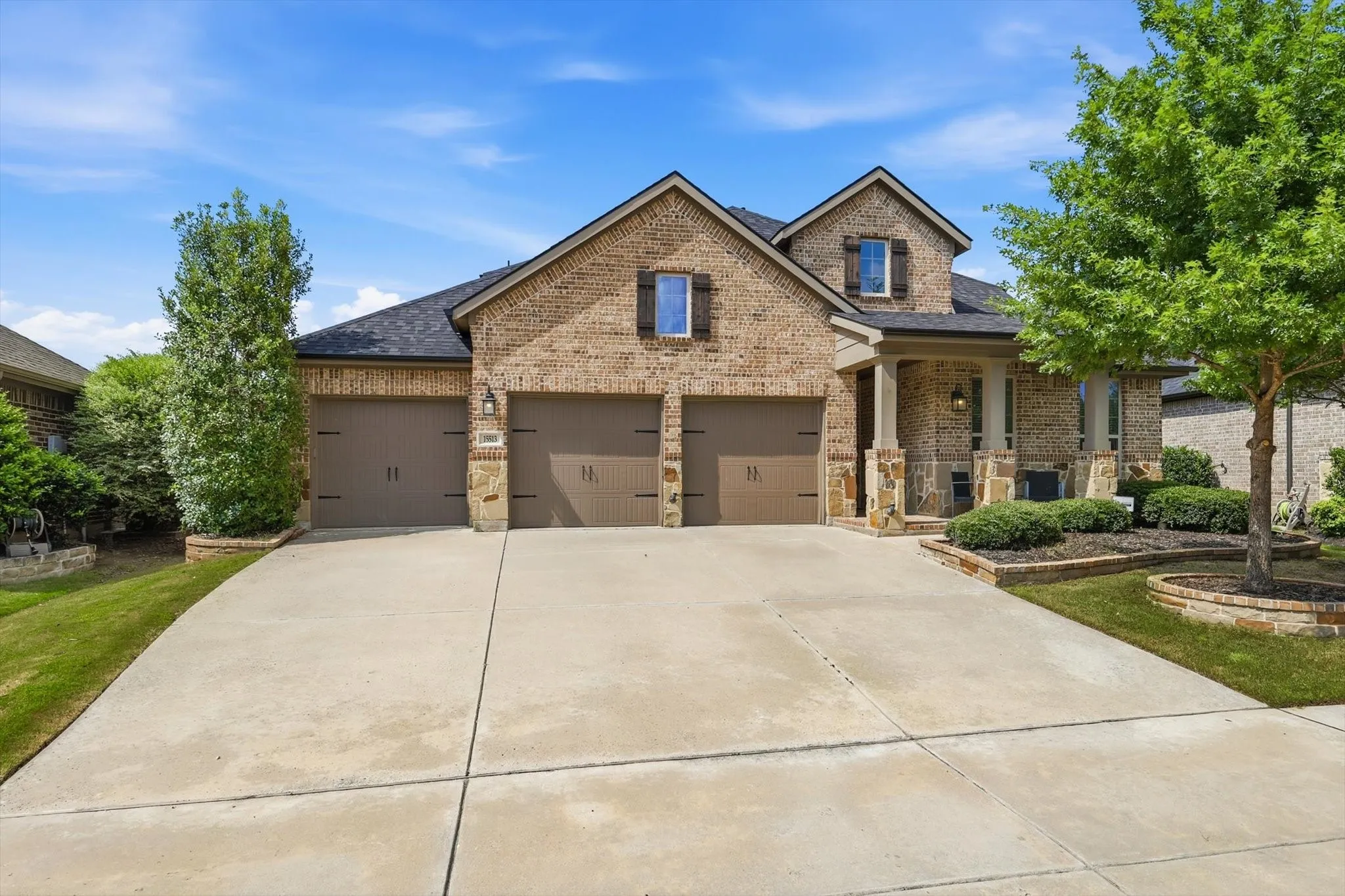 Single Family Residence For Sale in Denton County , 15513 Bryant Park Avenue, Prosper, Texas 75078, 4 Bedroom, 3 Bathroom, 3 Garage spaces, 2,930 Sqft, built in 2016, mls#21305011, Real Estate Agent in Prosper, Homes For Sale in Denton county, Homes For Sale in Prosper, Realtor in Prosper Texas, Real Estate Brokerage Independent Realty Texas, Luminita Cordes Realtor