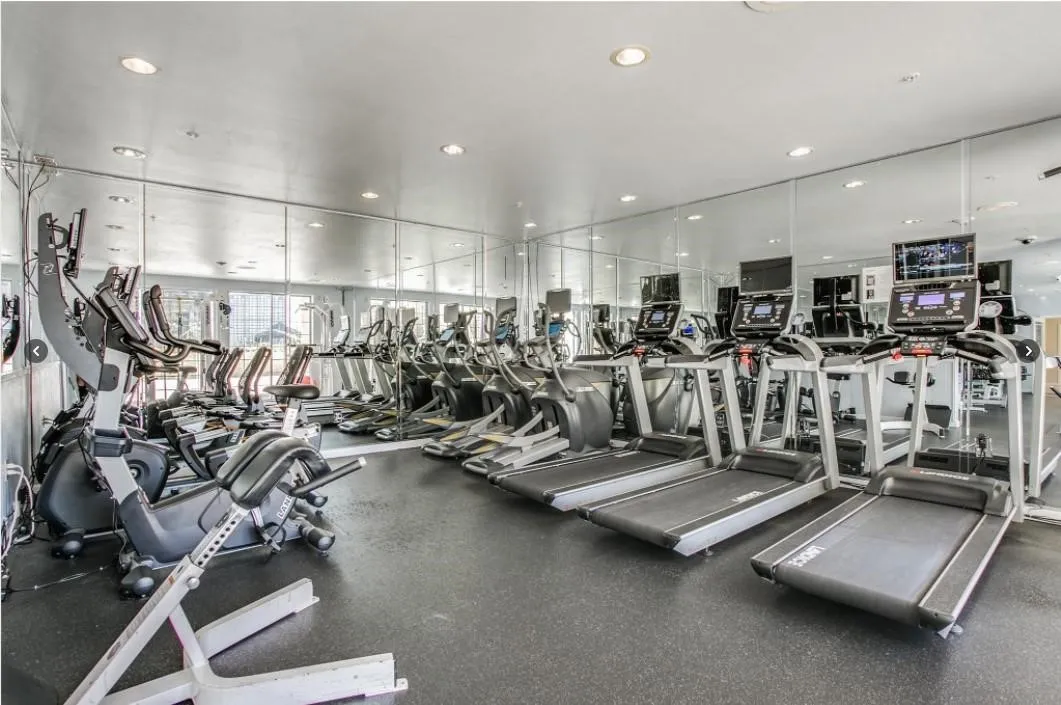 Condominium For Sale in Dallas County , 3225 Turtle Creek Boulevard 632, Dallas, Texas 75219, 1 Bedroom, 1 Bathroom, 1 Garage spaces, 832 Sqft, built in 1998, mls#21309137, Real Estate Agent in Dallas, Homes For Sale in Dallas county, Homes For Sale in Dallas, Realtor in Dallas Texas, Real Estate Brokerage Independent Realty Texas, Luminita Cordes Realtor