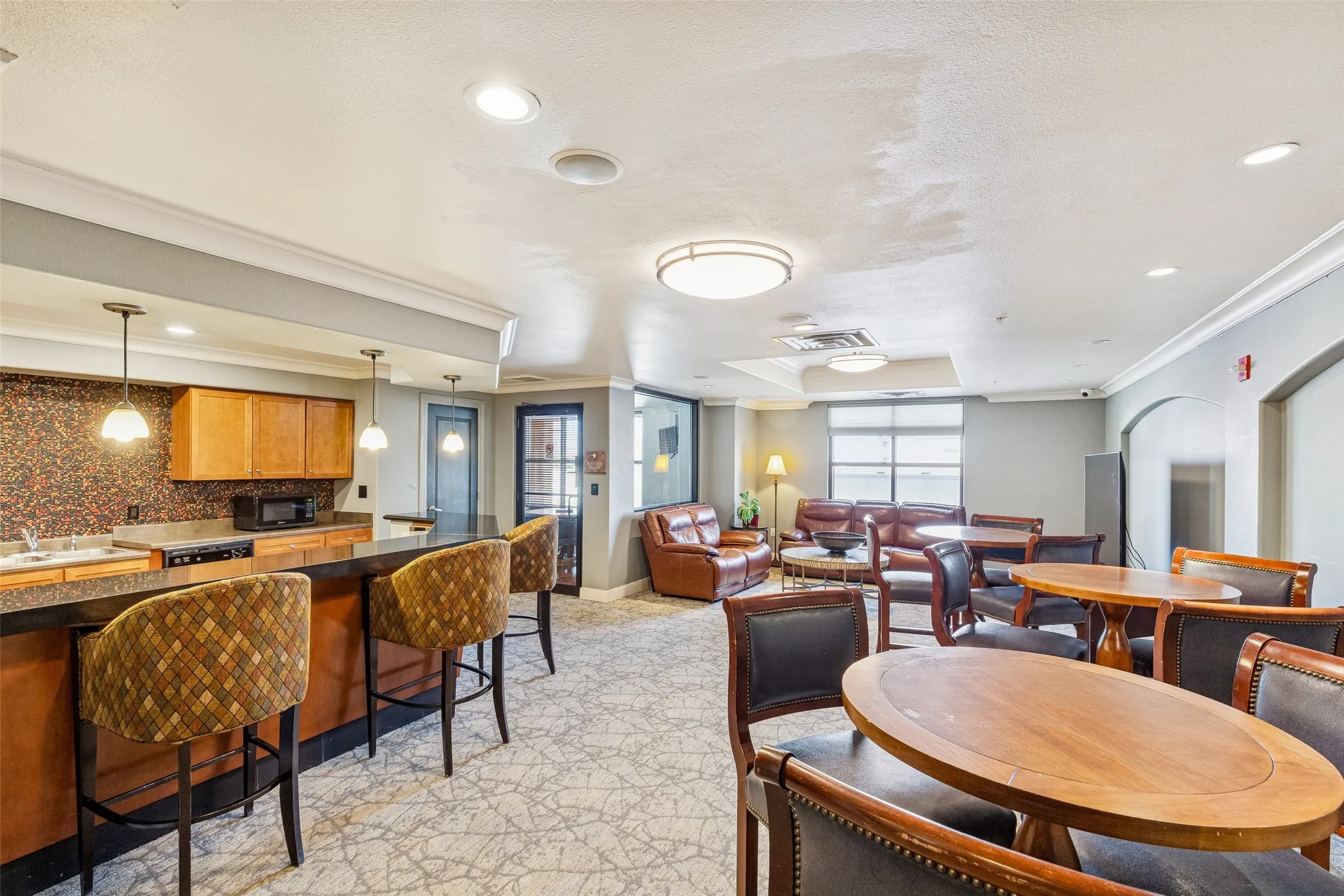 Condominium For Rent in Dallas County , 330 Las Colinas Boulevard E 434, Irving, Texas 75039, 1 Bedroom, 1 Bathroom, 1 Garage spaces, 805 Sqft, built in 2001, mls#21312157, Real Estate Agent in Irving, Homes For Rent in Dallas county, Homes For Rent in Irving, Realtor in Irving Texas, Real Estate Brokerage Independent Realty Texas, Luminita Cordes Realtor