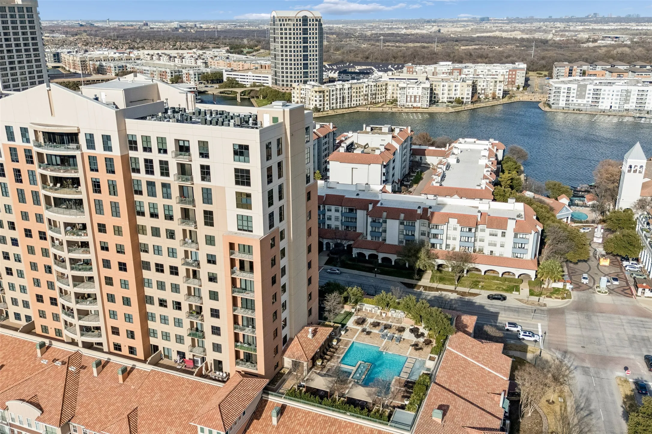 Condominium For Rent in Dallas County , 330 Las Colinas Boulevard E 434, Irving, Texas 75039, 1 Bedroom, 1 Bathroom, 1 Garage spaces, 805 Sqft, built in 2001, mls#21312157, Real Estate Agent in Irving, Homes For Rent in Dallas county, Homes For Rent in Irving, Realtor in Irving Texas, Real Estate Brokerage Independent Realty Texas, Luminita Cordes Realtor