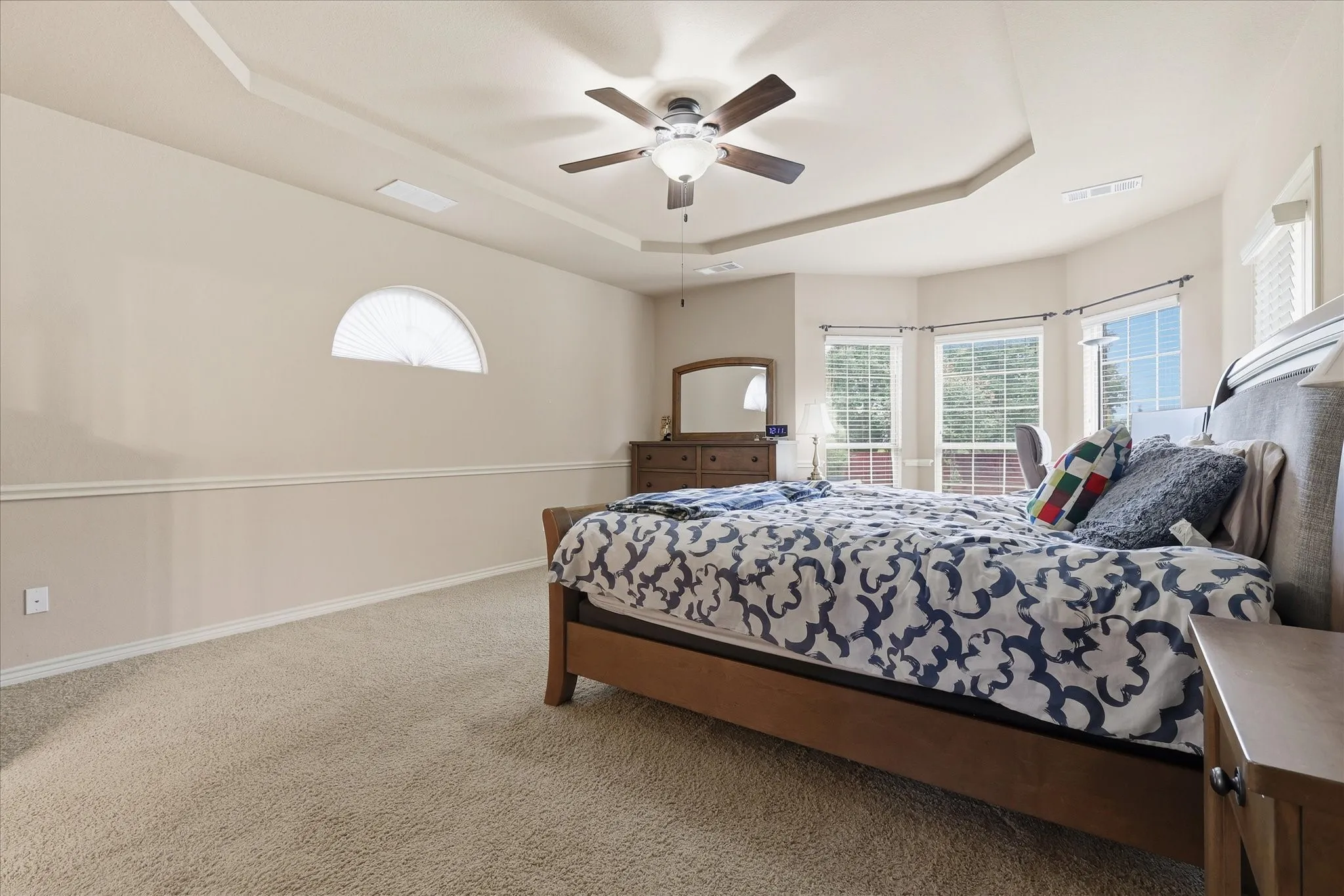 Single Family Residence For Sale in Collin County , 591 Lost Creek Drive, Prosper, Texas 75078, 5 Bedroom, 4 Bathroom, 3 Garage spaces, 4,124 Sqft, built in 2012, mls#21304789, Real Estate Agent in Prosper, Homes For Sale in Collin county, Homes For Sale in Prosper, Realtor in Prosper Texas, Real Estate Brokerage Independent Realty Texas, Luminita Cordes Realtor