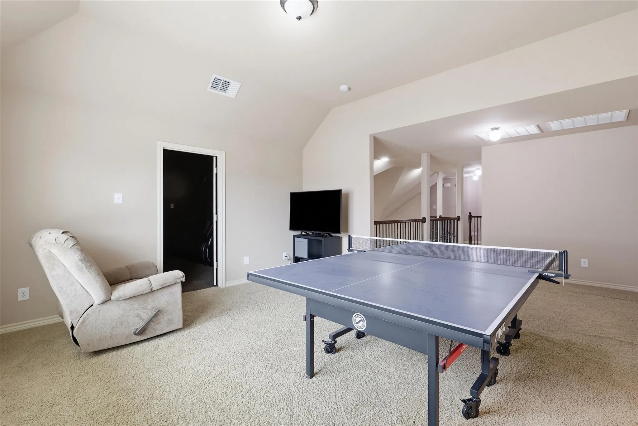 Single Family Residence For Sale in Collin County , 591 Lost Creek Drive, Prosper, Texas 75078, 5 Bedroom, 4 Bathroom, 3 Garage spaces, 4,124 Sqft, built in 2012, mls#21304789, Real Estate Agent in Prosper, Homes For Sale in Collin county, Homes For Sale in Prosper, Realtor in Prosper Texas, Real Estate Brokerage Independent Realty Texas, Luminita Cordes Realtor