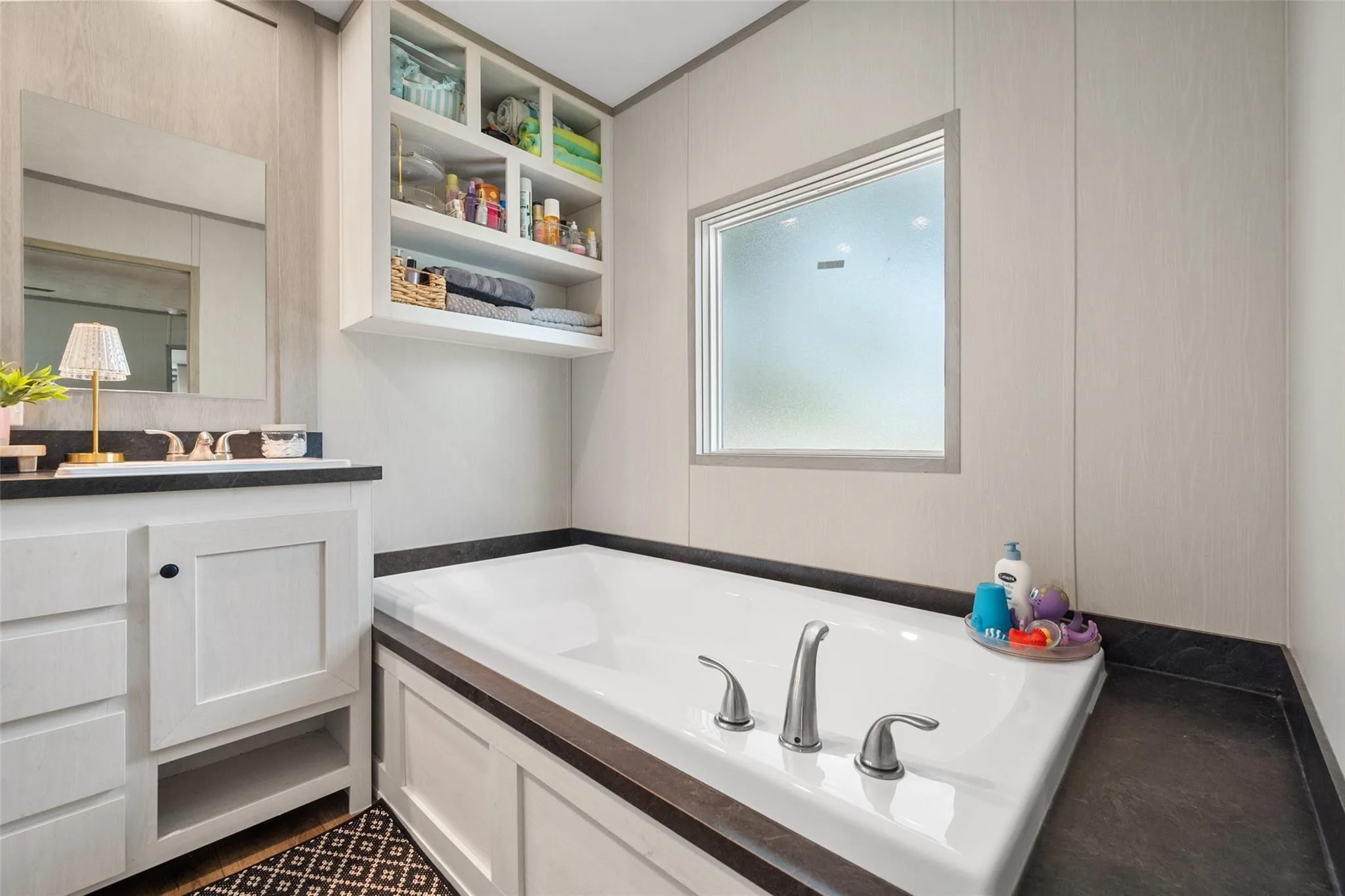 Mobile Home For Sale in Navarro County , 421 S Garitty Street, Frost, Texas 76641, 3 Bedroom, 2 Bathroom, Garage spaces, 1,216 Sqft, built in 2024, mls#21305556, Real Estate Agent in Frost, Homes For Sale in Navarro county, Homes For Sale in Frost, Realtor in Frost Texas, Real Estate Brokerage Independent Realty Texas, Luminita Cordes Realtor