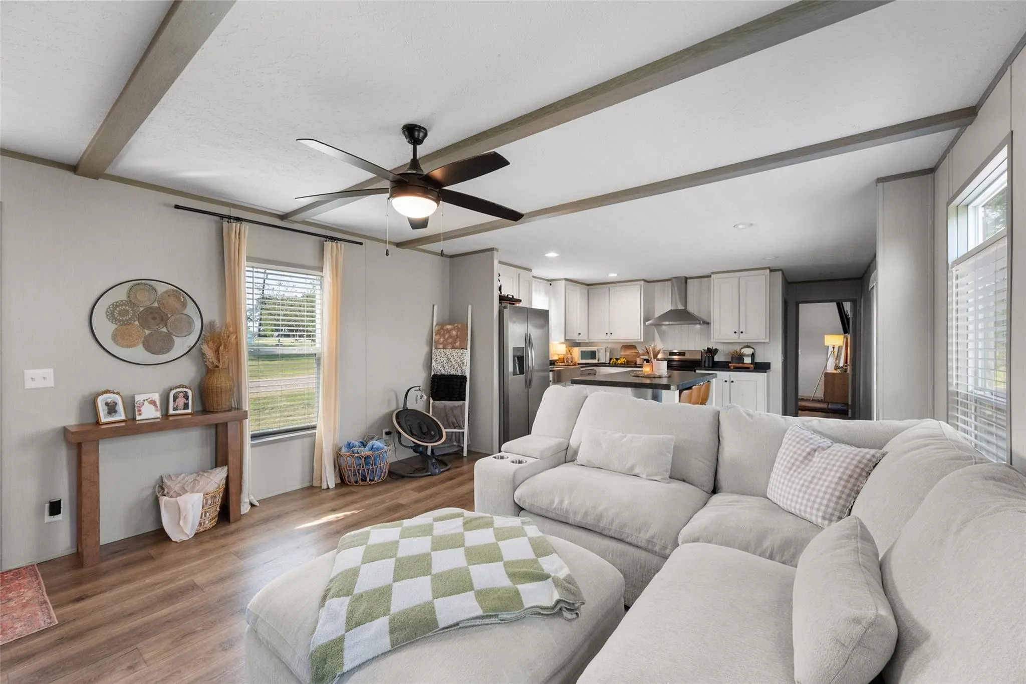 Mobile Home For Sale in Navarro County , 421 S Garitty Street, Frost, Texas 76641, 3 Bedroom, 2 Bathroom, Garage spaces, 1,216 Sqft, built in 2024, mls#21305556, Real Estate Agent in Frost, Homes For Sale in Navarro county, Homes For Sale in Frost, Realtor in Frost Texas, Real Estate Brokerage Independent Realty Texas, Luminita Cordes Realtor