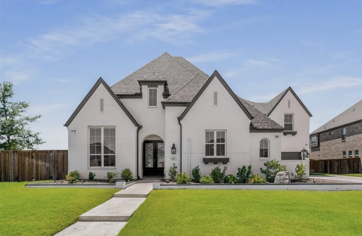 Single Family Residence For Sale in Johnson County , 1516 M3 Ranch Road, Mansfield, Texas 76063, 5 Bedroom, 6 Bathroom, 3 Garage spaces, 4,466 Sqft, built in 2023, mls#21309922, Real Estate Agent in Mansfield, Homes For Sale in Johnson county, Homes For Sale in Mansfield, Realtor in Mansfield Texas, Real Estate Brokerage Independent Realty Texas, Luminita Cordes Realtor