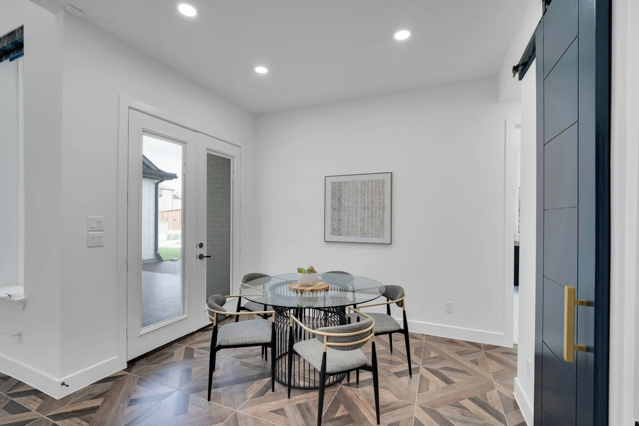 Oversized breakfast nook off the kitchen.