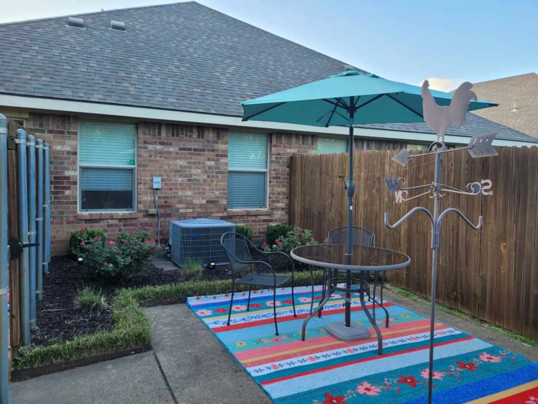Enjoy time outdoors in this relaxing yard!