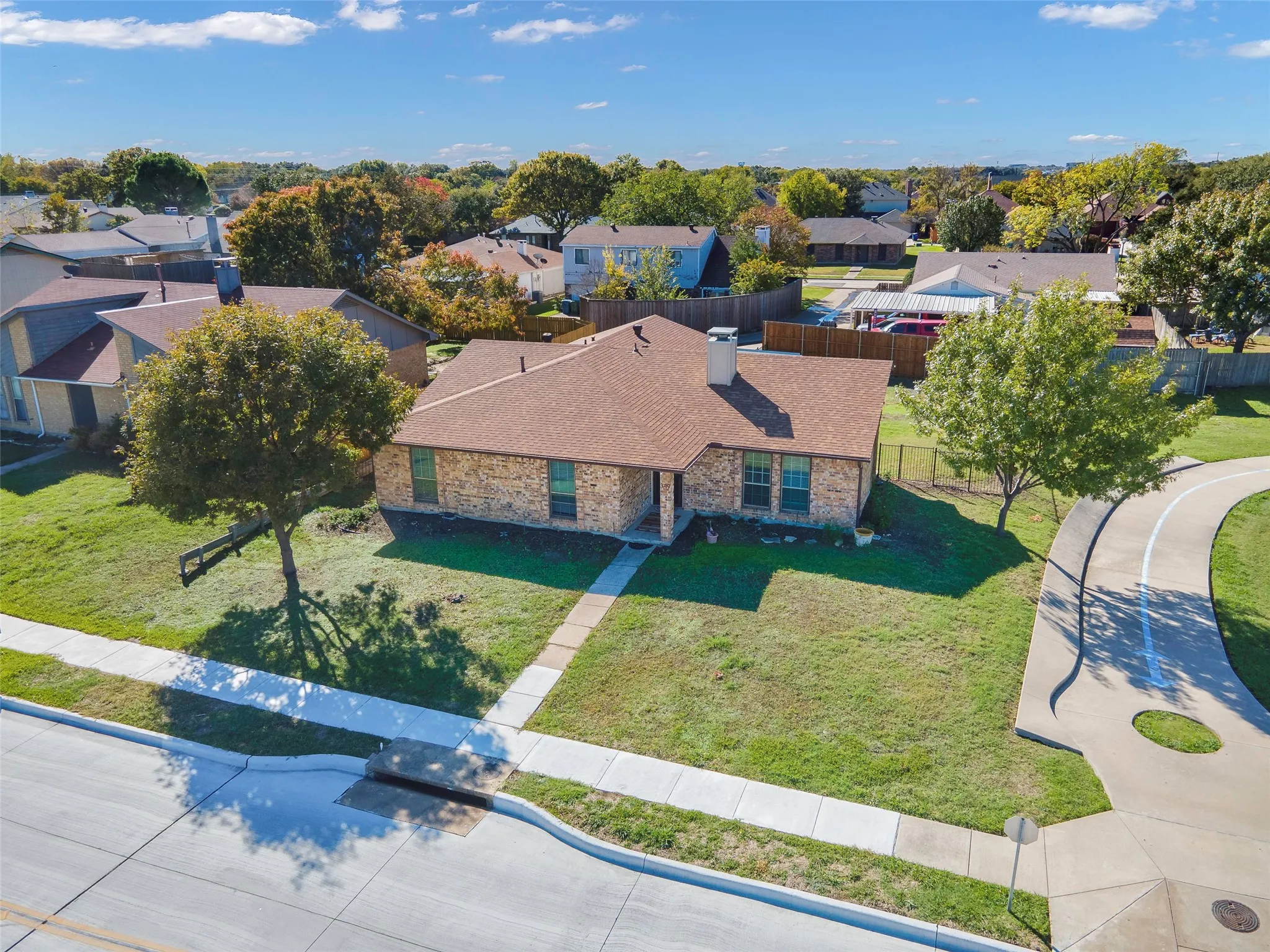 Single Family Residence For Rent in Denton County , 3719 Furneaux Lane, Carrollton, Texas 75007, 3 Bedroom, 2 Bathroom, 2 Garage spaces, 1,529 Sqft, built in 1983, mls#21311462, Real Estate Agent in Carrollton, Homes For Rent in Denton county, Homes For Rent in Carrollton, Realtor in Carrollton Texas, Real Estate Brokerage Independent Realty Texas, Luminita Cordes Realtor