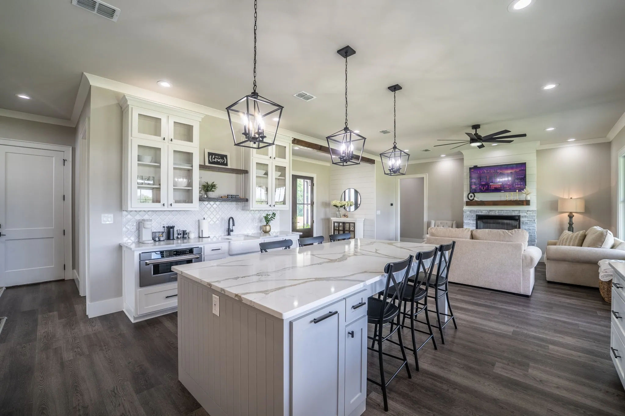 Single Family Residence For Sale in Hopkins County , 2865 County Road 2310, Sulphur Springs, Texas 75482, 4 Bedroom, 4 Bathroom, 2 Garage spaces, 2,956 Sqft, built in 2023, mls#21305743, Real Estate Agent in Sulphur Springs, Homes For Sale in Hopkins county, Homes For Sale in Sulphur Springs, Realtor in Sulphur Springs Texas, Real Estate Brokerage Independent Realty Texas, Luminita Cordes Realtor