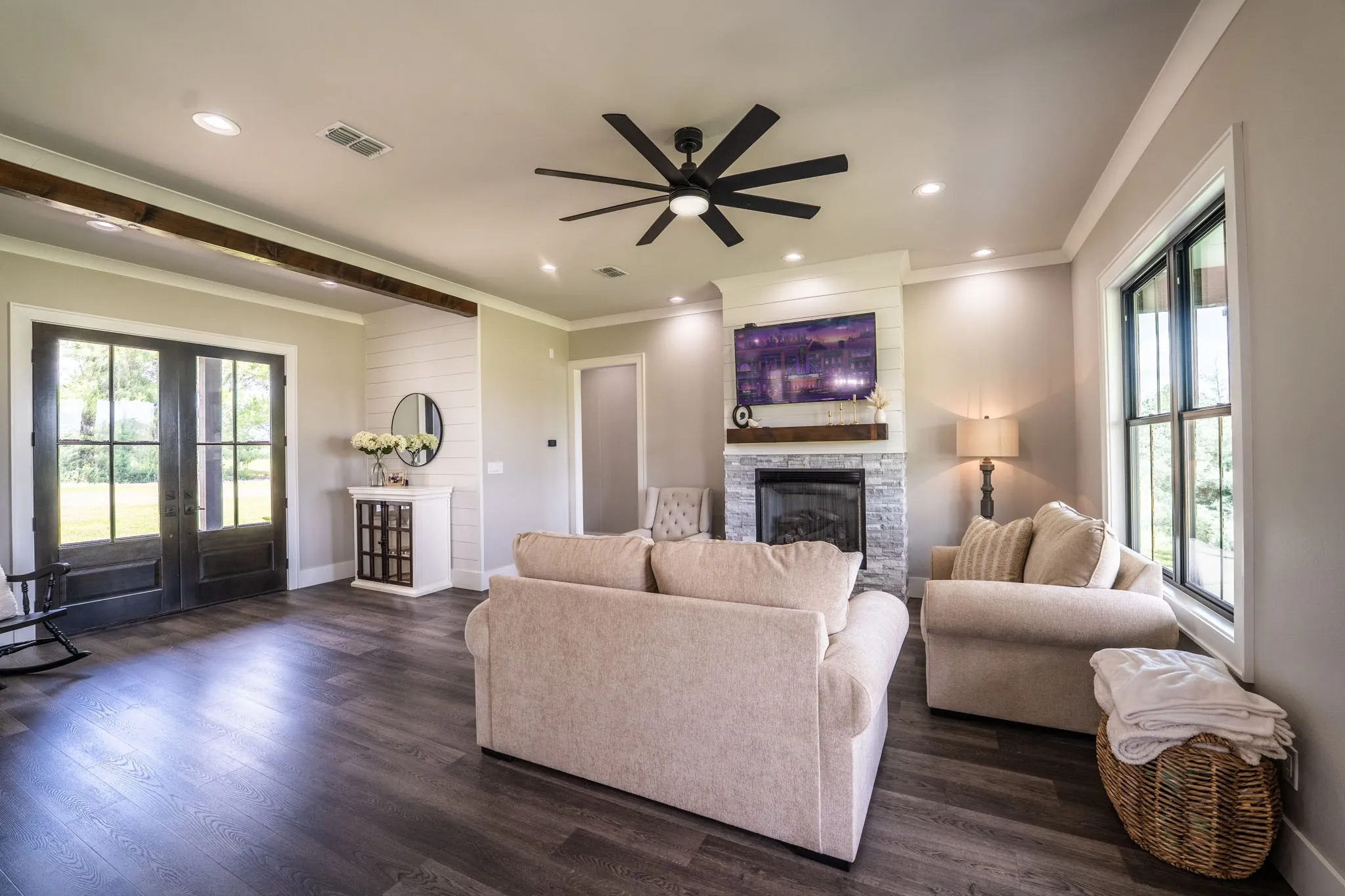 Single Family Residence For Sale in Hopkins County , 2865 County Road 2310, Sulphur Springs, Texas 75482, 4 Bedroom, 4 Bathroom, 2 Garage spaces, 2,956 Sqft, built in 2023, mls#21305743, Real Estate Agent in Sulphur Springs, Homes For Sale in Hopkins county, Homes For Sale in Sulphur Springs, Realtor in Sulphur Springs Texas, Real Estate Brokerage Independent Realty Texas, Luminita Cordes Realtor
