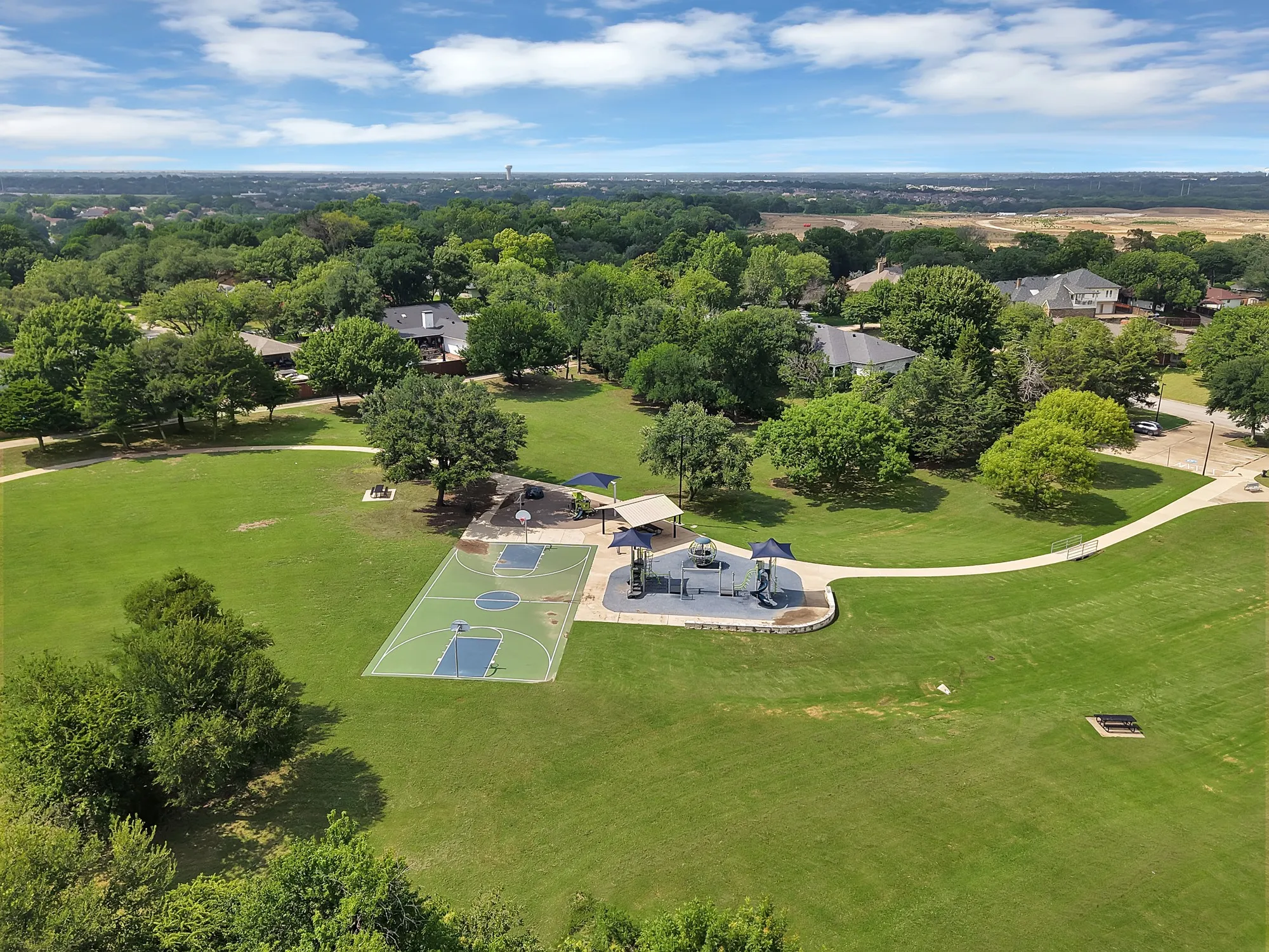 Single Family Residence For Sale in Dallas County , 1618 Comanche Trail, Garland, Texas 75043, 3 Bedroom, 2 Bathroom, 2 Garage spaces, 2,038 Sqft, built in 1955, mls#21287903, Real Estate Agent in Garland, Homes For Sale in Dallas county, Homes For Sale in Garland, Realtor in Garland Texas, Real Estate Brokerage Independent Realty Texas, Luminita Cordes Realtor
